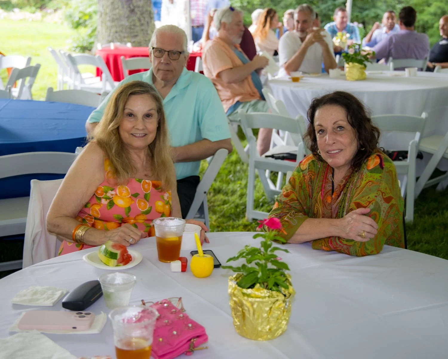 CG Pig Roast-620054.jpg