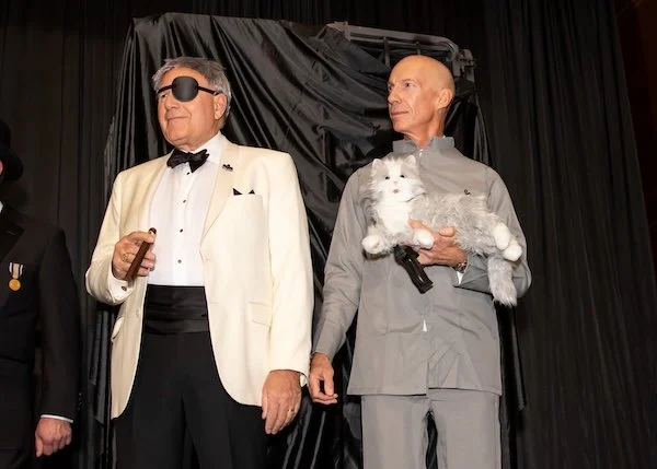 Cricket Groundhog Super 007 -Bachrach©-8048 copy.jpg