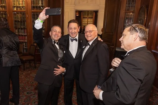 Cricket Groundhog Super 007 -Bachrach©-2-73 copy.jpg