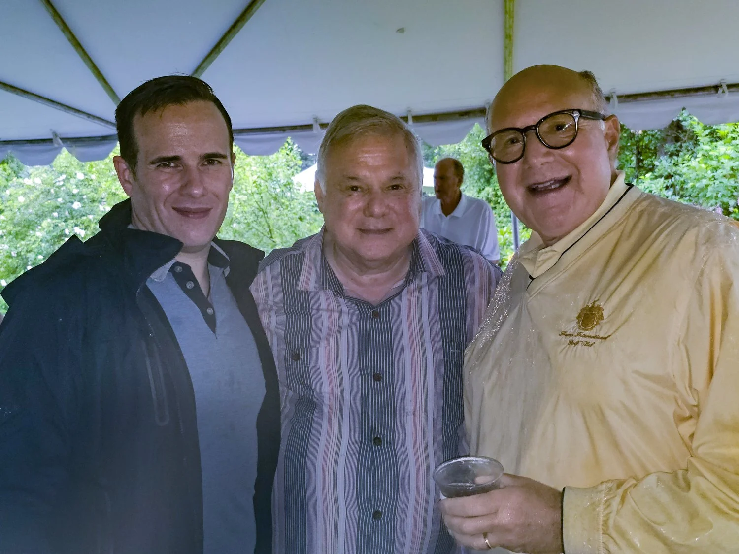 CG Table Pig Roast -Bachrach©-145234.jpg