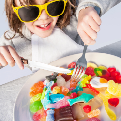 “Mon enfant a une préférence aux  bonbons/sucreries au dessus la nourriture du déjeuner ou diner. Pourquoi?”