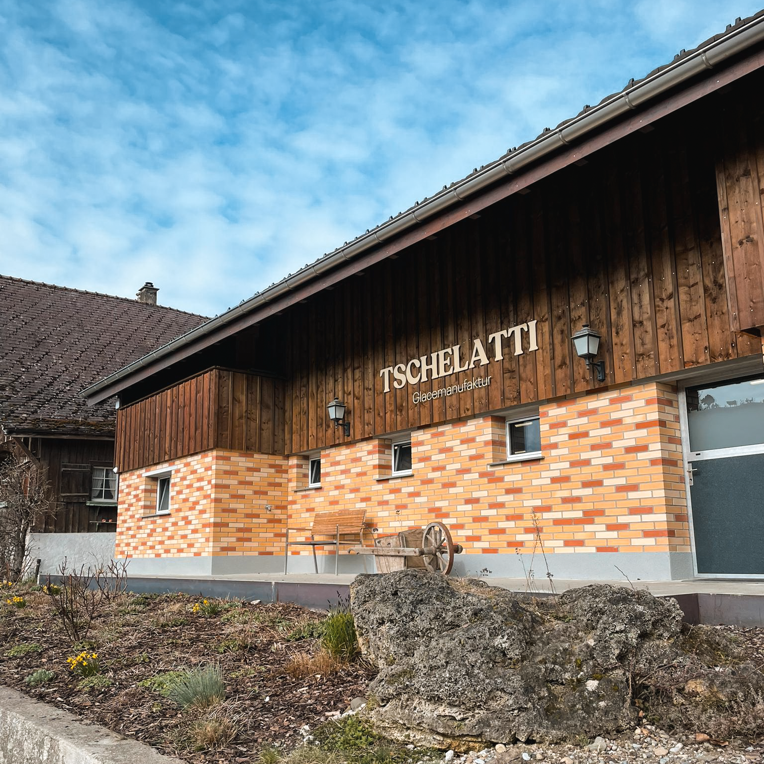 260330-WhatsApp Image 2026-03-18 at 18.54.24 (1).png