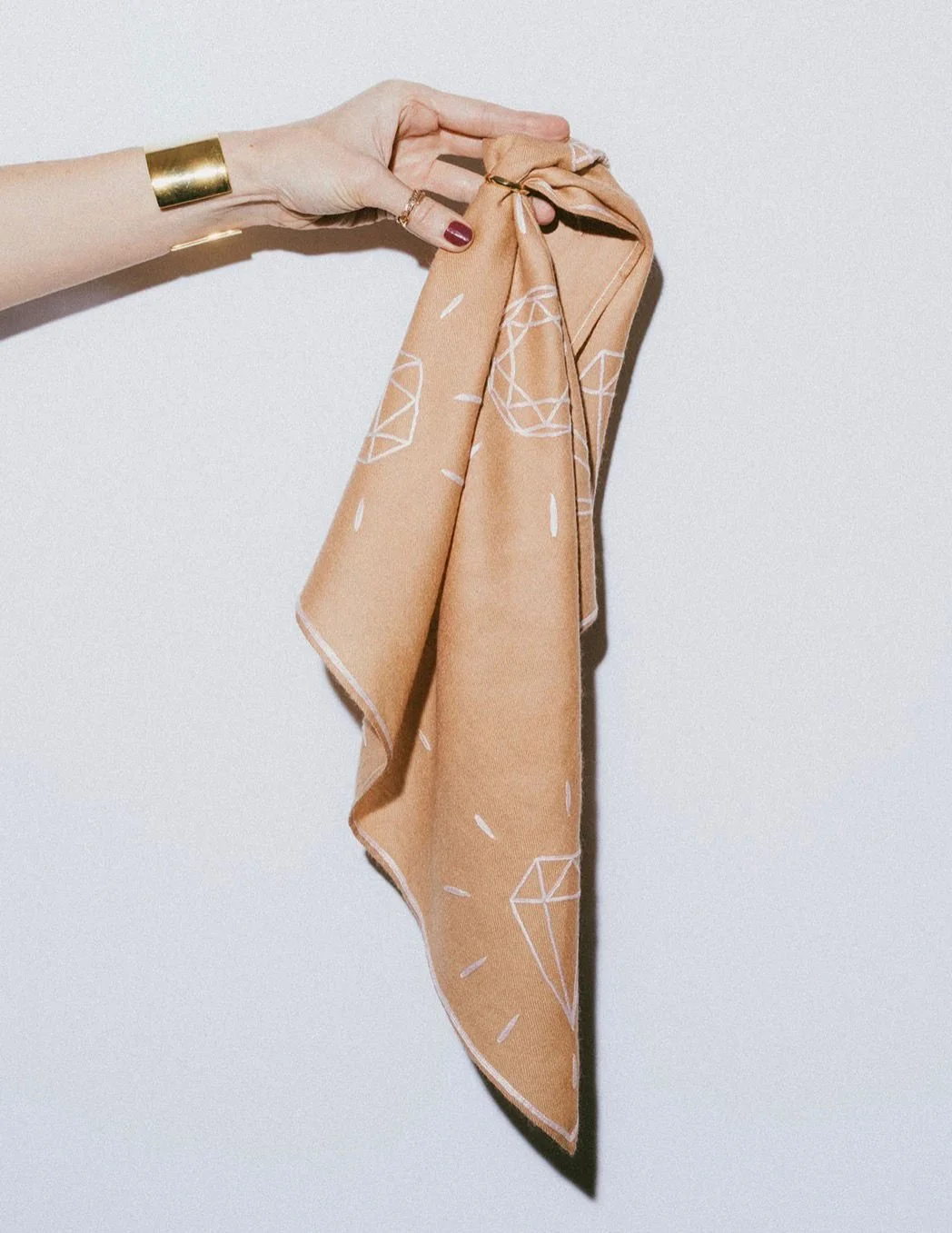 8 Eden Avenue - Linked Bandana