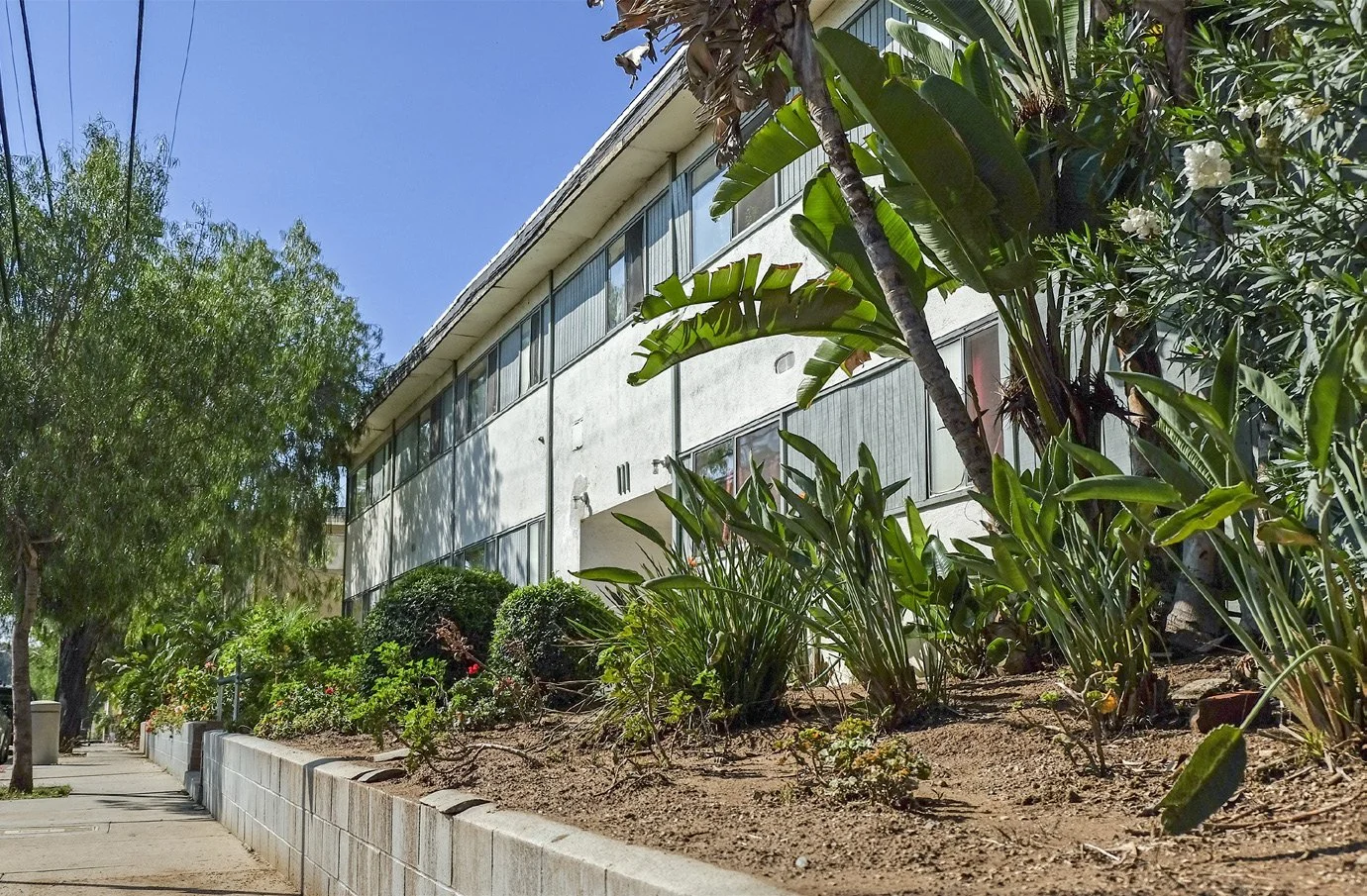 111 N La Cumbre Rd6.jpg