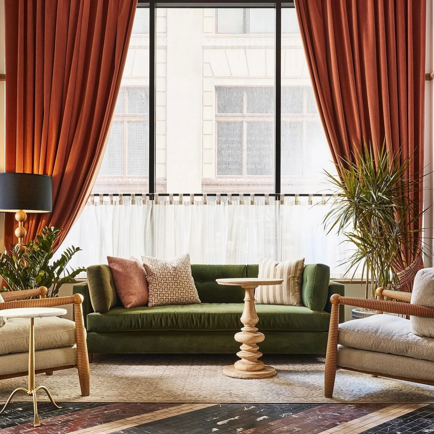 As the seasons change, so does the feeling of your space 

Drapery does more than bring beauty to a design- it transforms comfort and ambience. 
☀️Sheers filter sunlight into a warm, welcoming glow while softening harsh rays. 
🍂Blackout draperies re