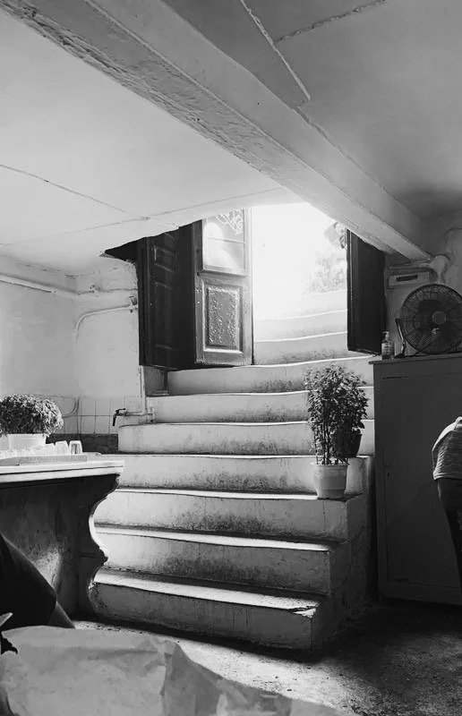 Debbie Boerke
"hole in the wall"
Photography, 2023
 [$45]
 debbiebee123@yahoo.com