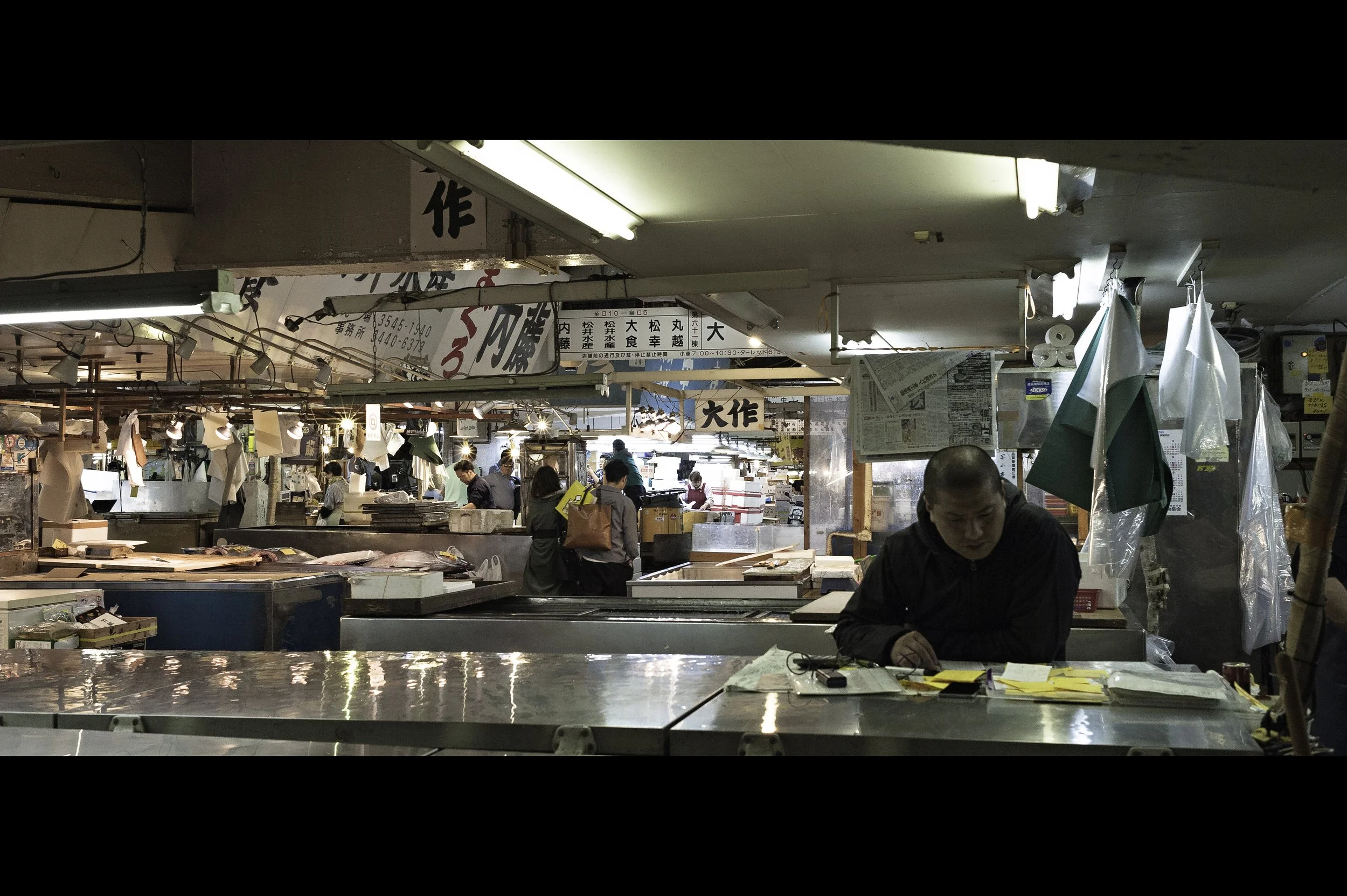 inside-market-fish-vendor.jpg