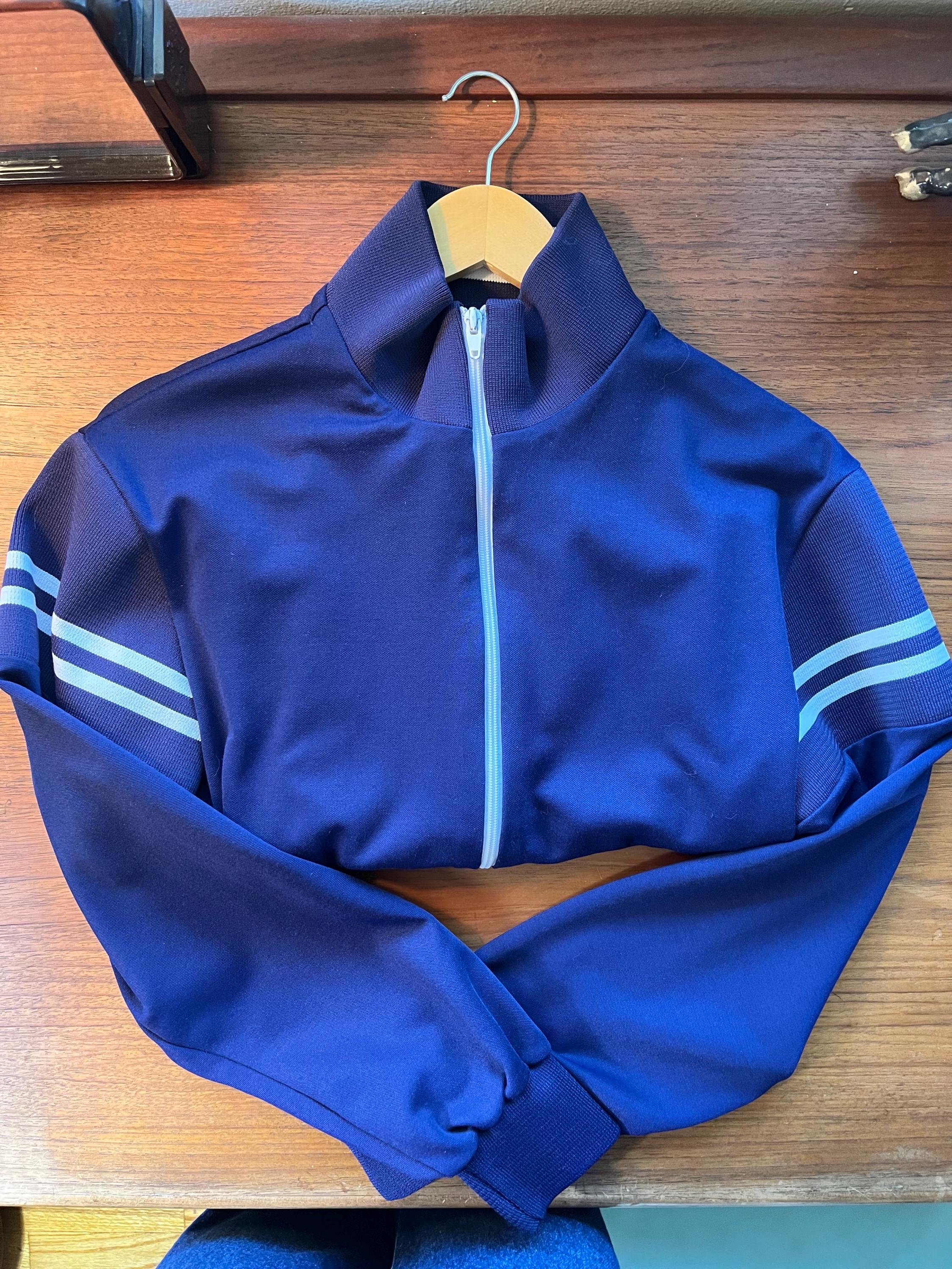 https://i.etsystatic.com/55945193/r/il/61c8a9/6609730365/il_fullxfull.6609730365_dqff.jpg