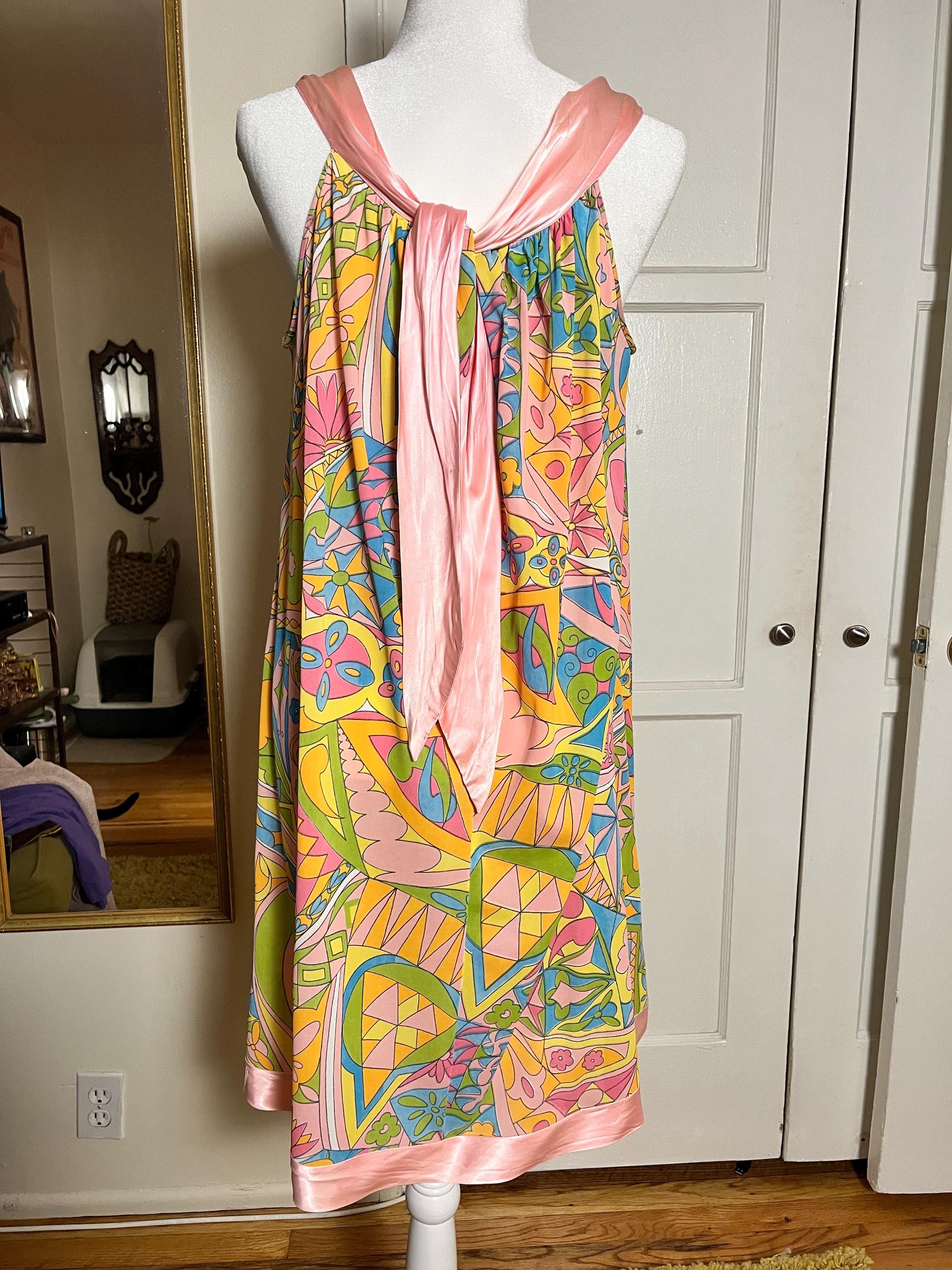 https://i.etsystatic.com/55945193/r/il/06c25b/6526519288/il_fullxfull.6526519288_funu.jpg