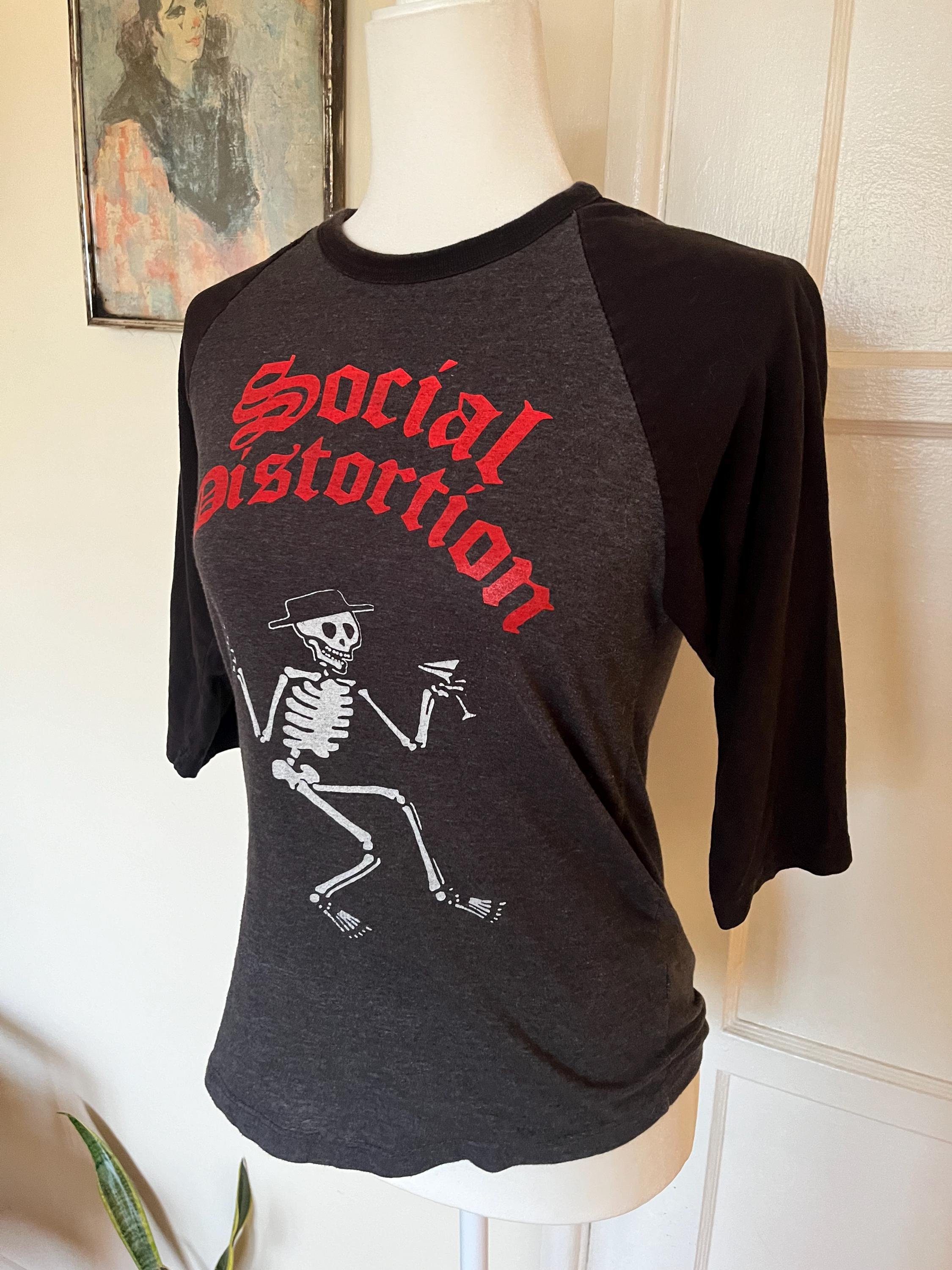 https://i.etsystatic.com/55945193/r/il/81e32d/6460080200/il_fullxfull.6460080200_gcor.jpg