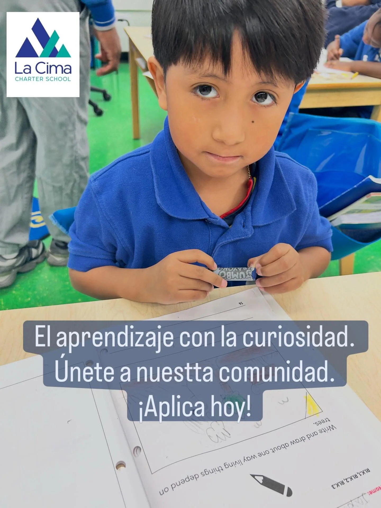 En La Cima, nuestros estudiantes no solo completan- piensan, crean y construyen significado. 

Desde los primeros grados, desarrrollamos las habilidades acad&eacute;micas y la confianza que necesitan para prosperar. 

&Uacute;nete a nuestra comunidad