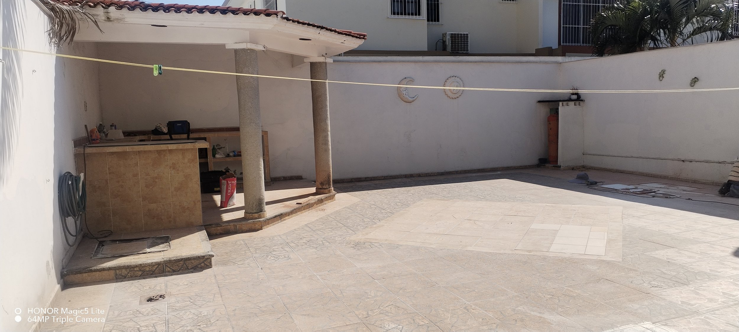 patio amplio.jpg