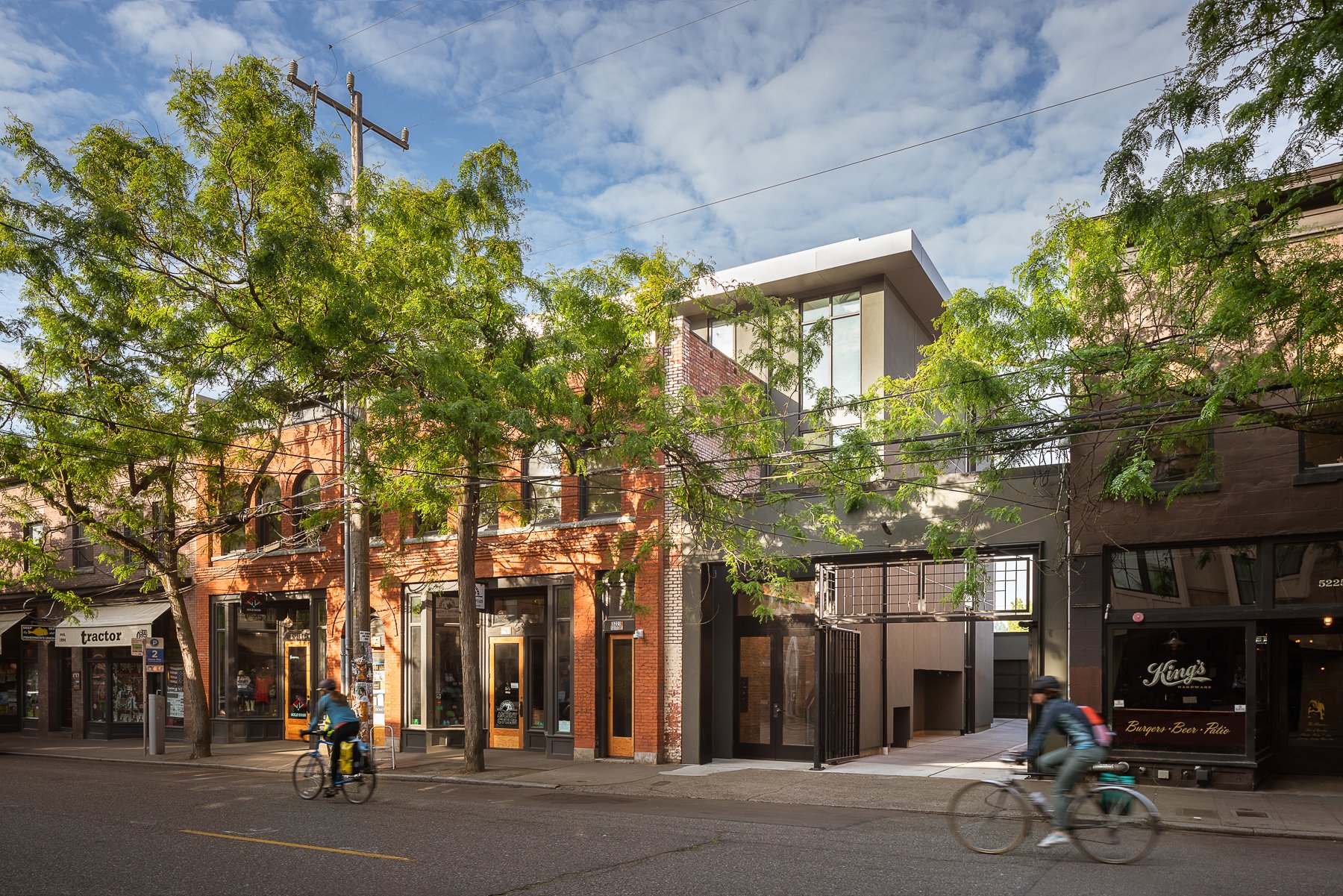 OldBallardLoft-003.jpg