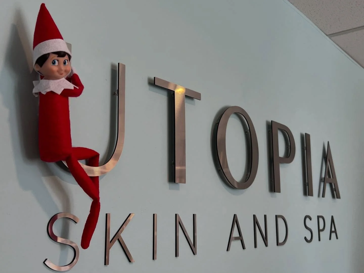 Our elf has officially arrived! 
He wants to remind you that our Cyber Sale is on now, but only for today! 
Grab the perfect Christmas gifts while they last. 
Stay tuned to see what kind of mischief he gets into&hellip;