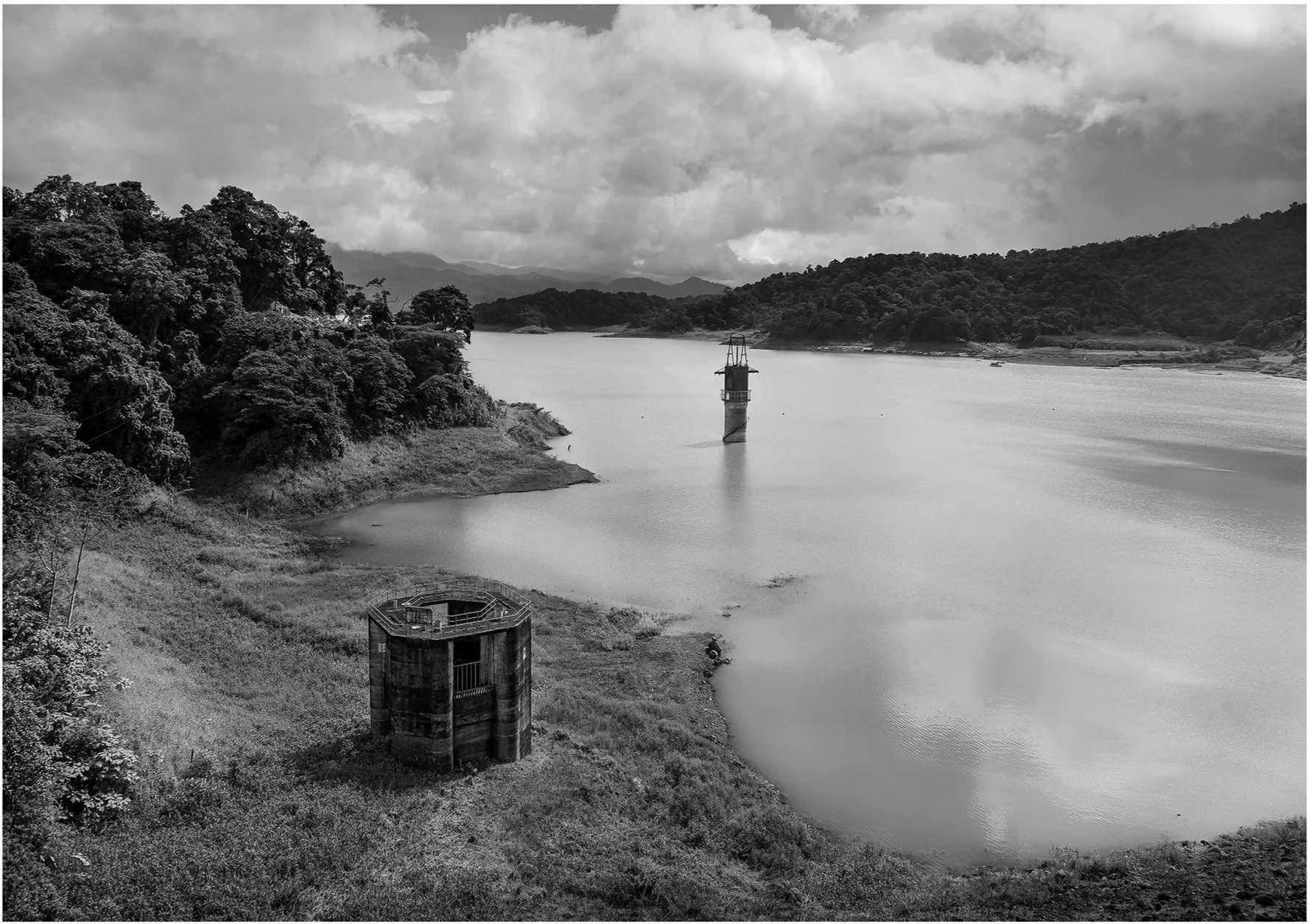 quiet%2C+ariel+palma%2C+photographer%2C+fine+art%2C+designer+1920.jpg