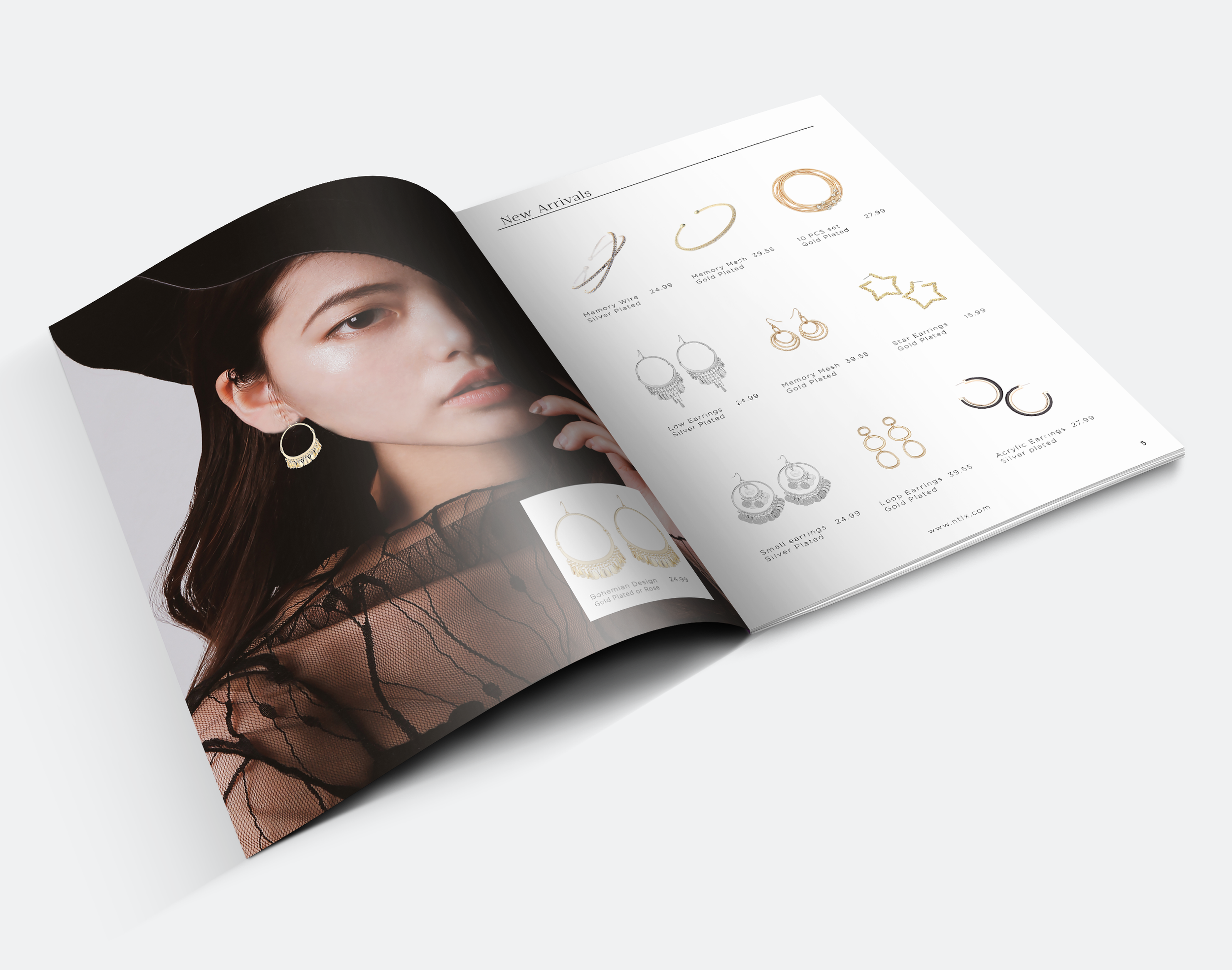 Free Magazine Mockups 02 inside.png