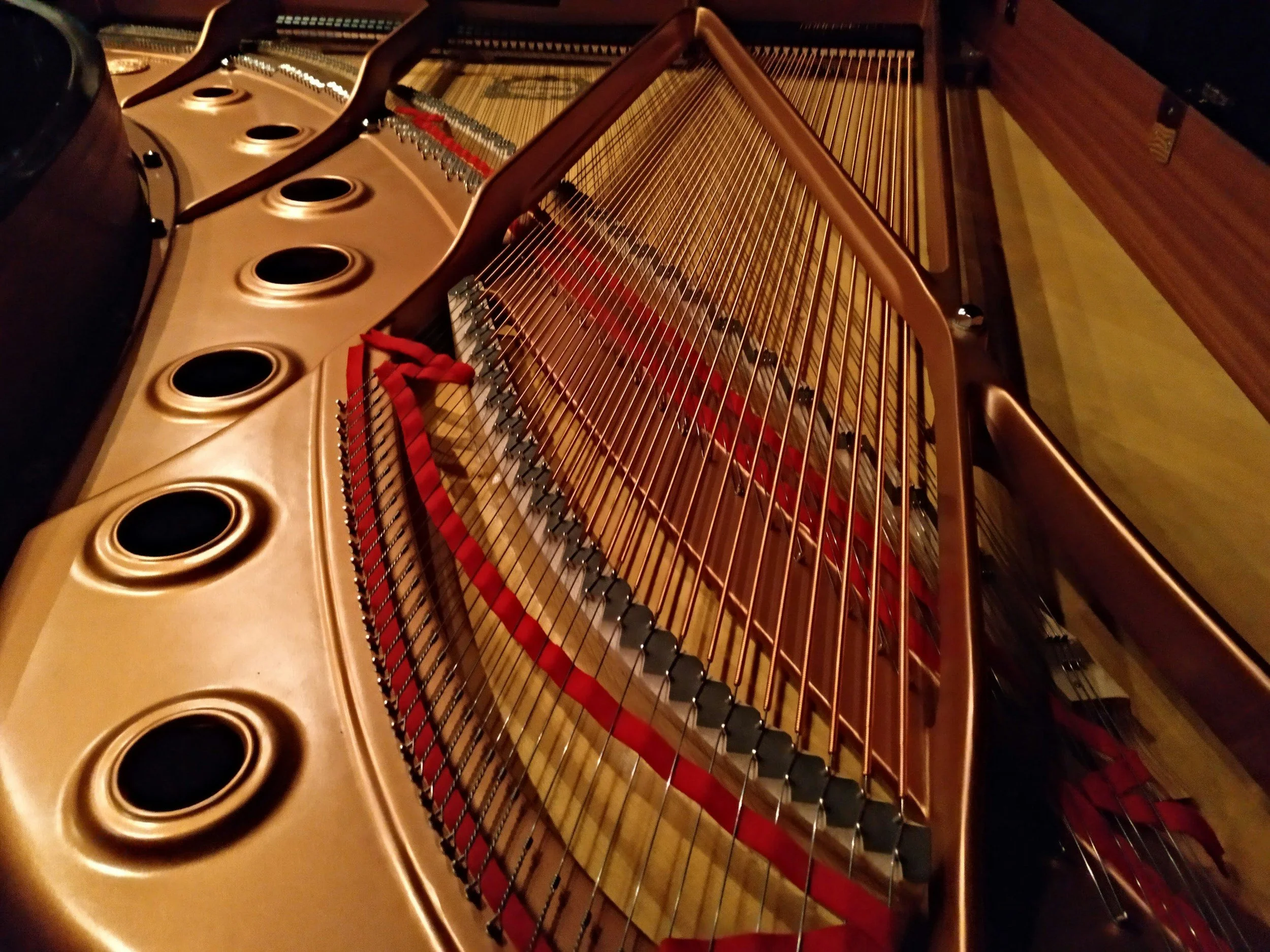 Grand, Upright, or Digital? Choosing a Piano for Your Home.
