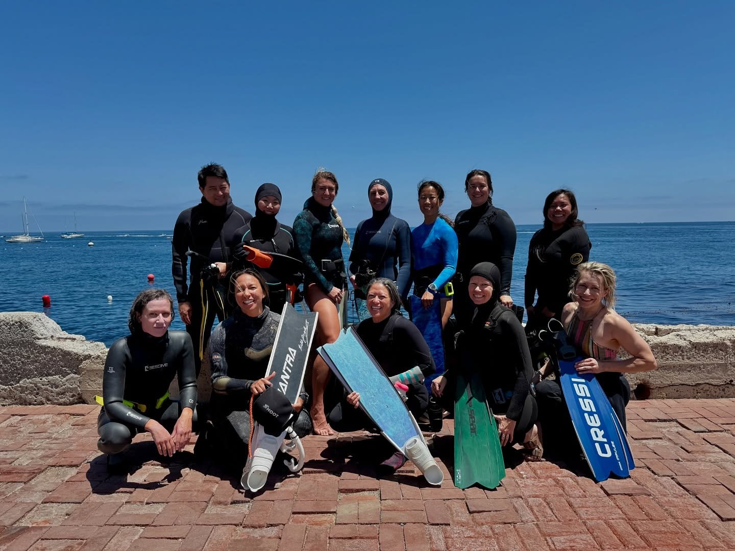 Catalina Kelp Day🌿

Thanks so much for coming to enjoy the ocean and kelp forest together! It was an honor to meet so many new ocean enthusiasts and to see old friends. Let&rsquo;s do it again soon!

Thanks to @chelseamayerphotography for the high s