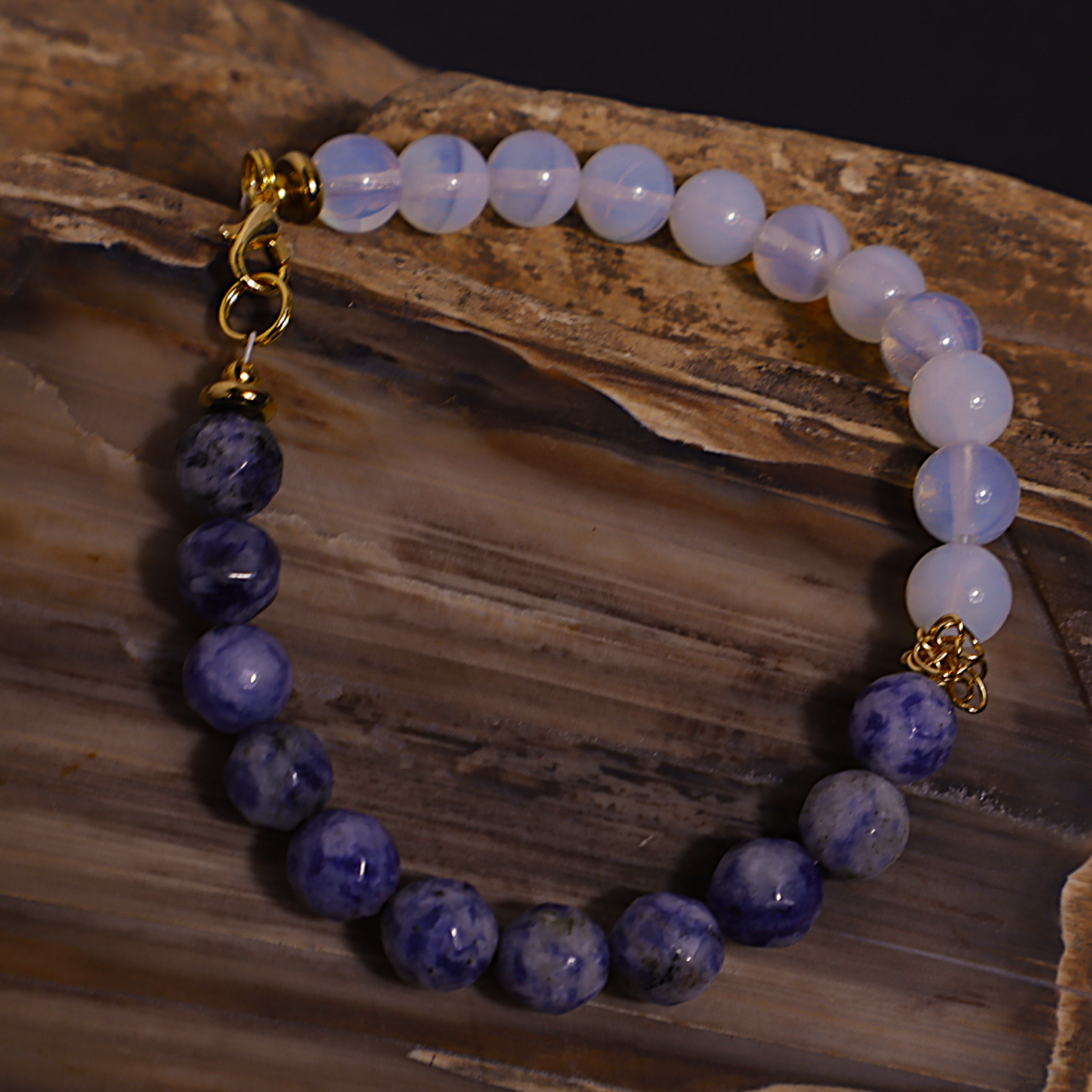 Semiprecious stones beaded bracelet