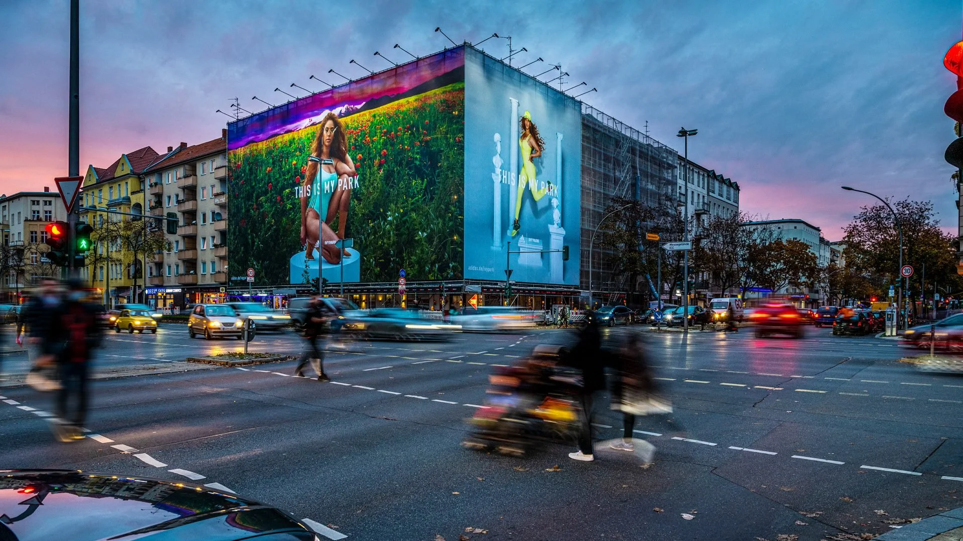 Adidas_Berlin_Kantstrasse-68-Richtung-Messe-Berlin.jpg