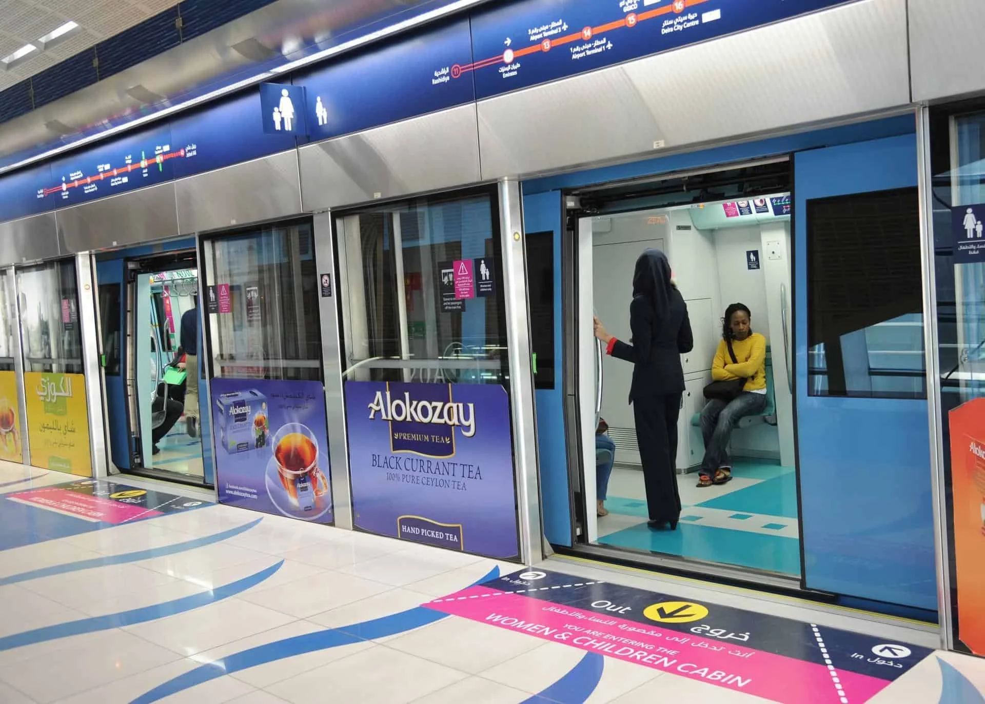 dubai-metro.jpg