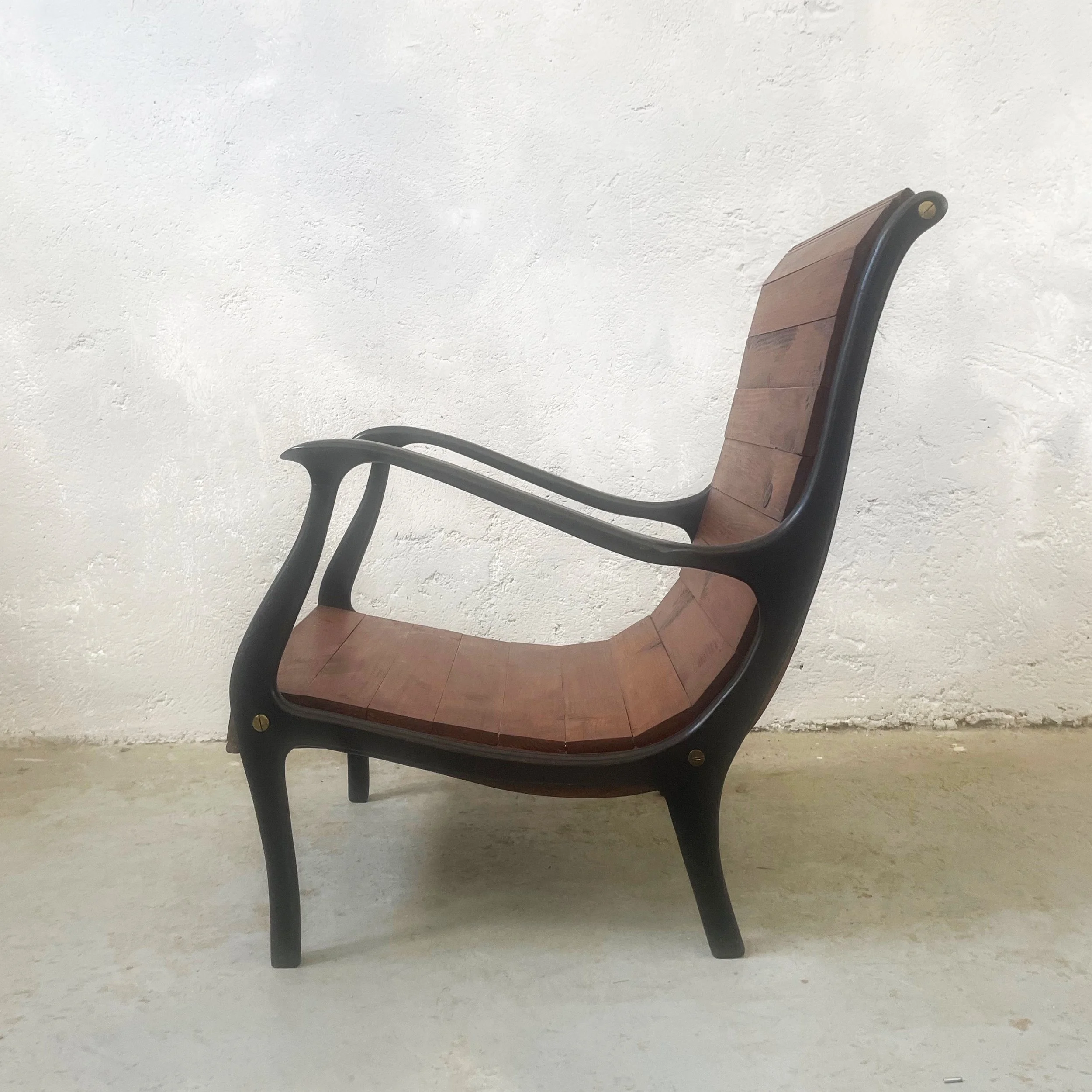 coppia poltrone legno 3.jpg