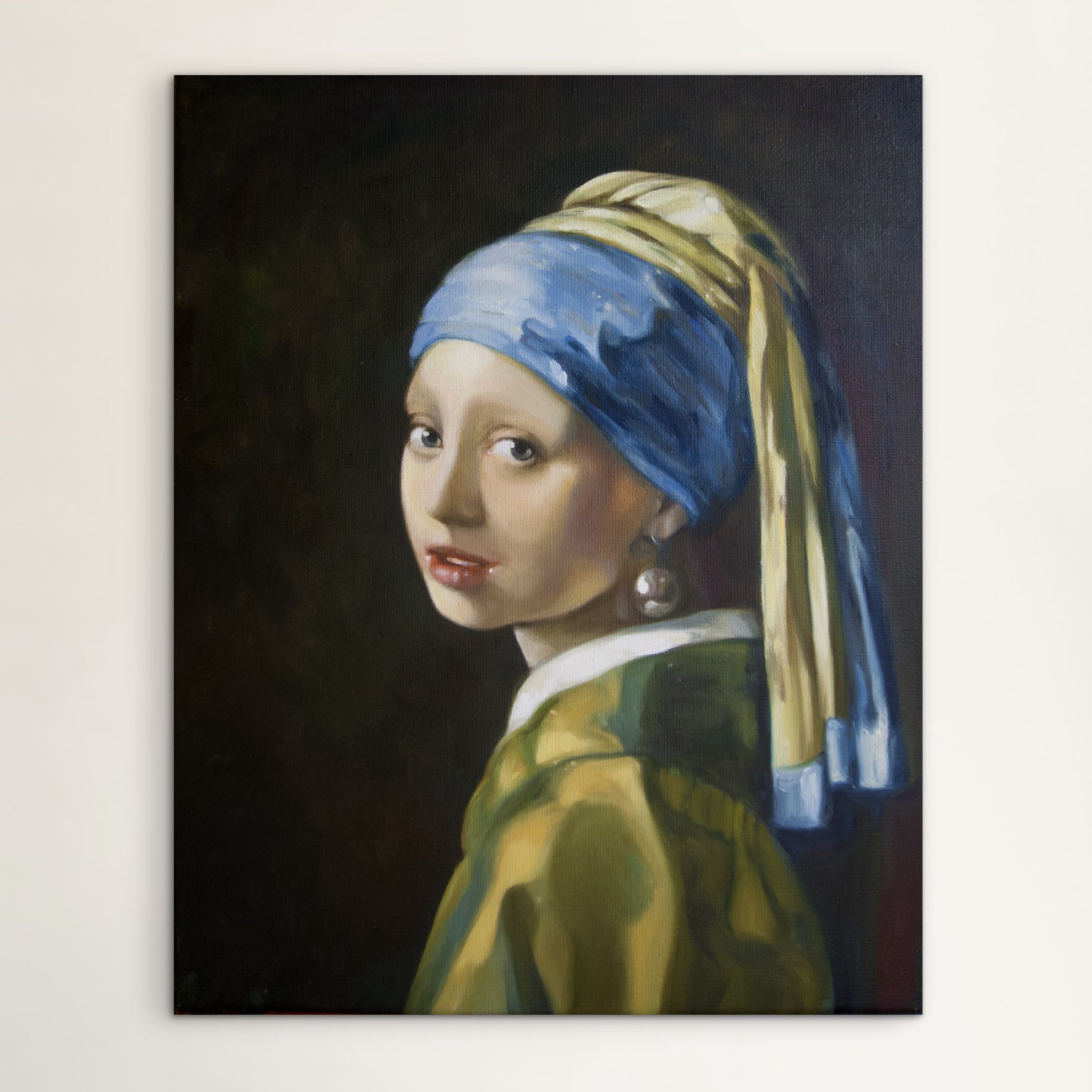 Girl with a pearl earring (Hannah's version)