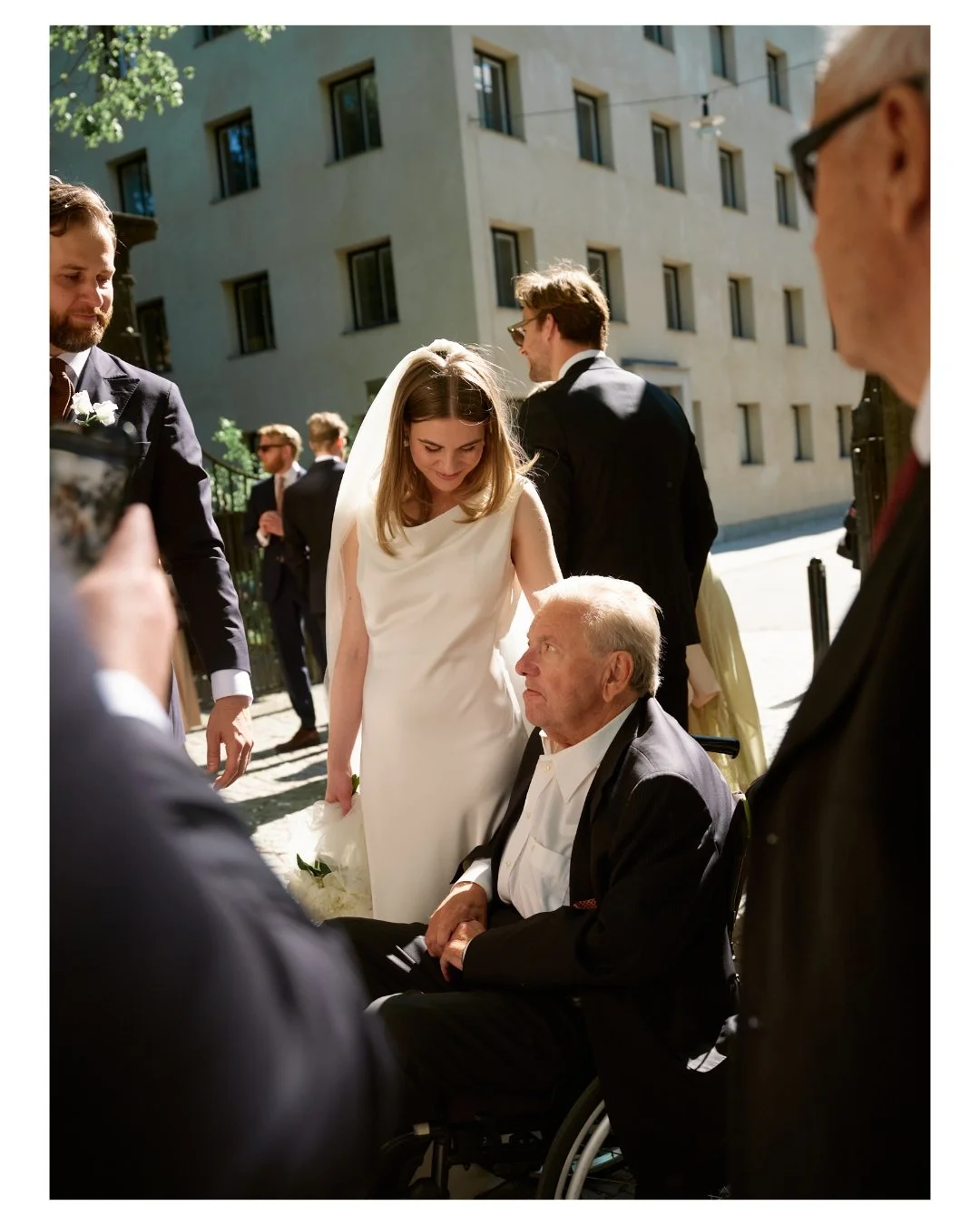 They matter to you so they matter to me.
Another guest appreciation post. 

Br&ouml;llopsfotograf Stockholm Documentary wedding photography