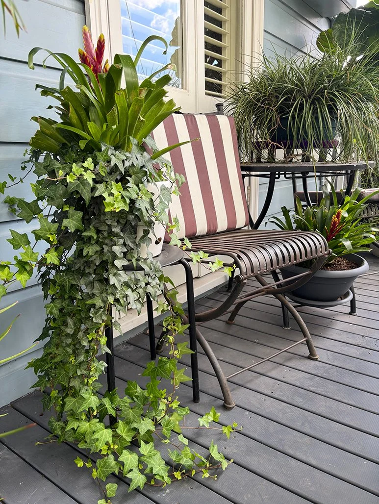 Balcony1_18pc.jpg