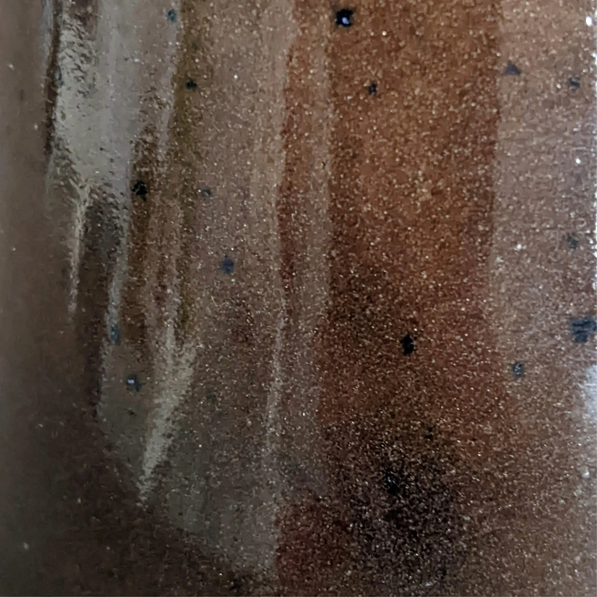 Field-brown-glaze-close-up.jpg