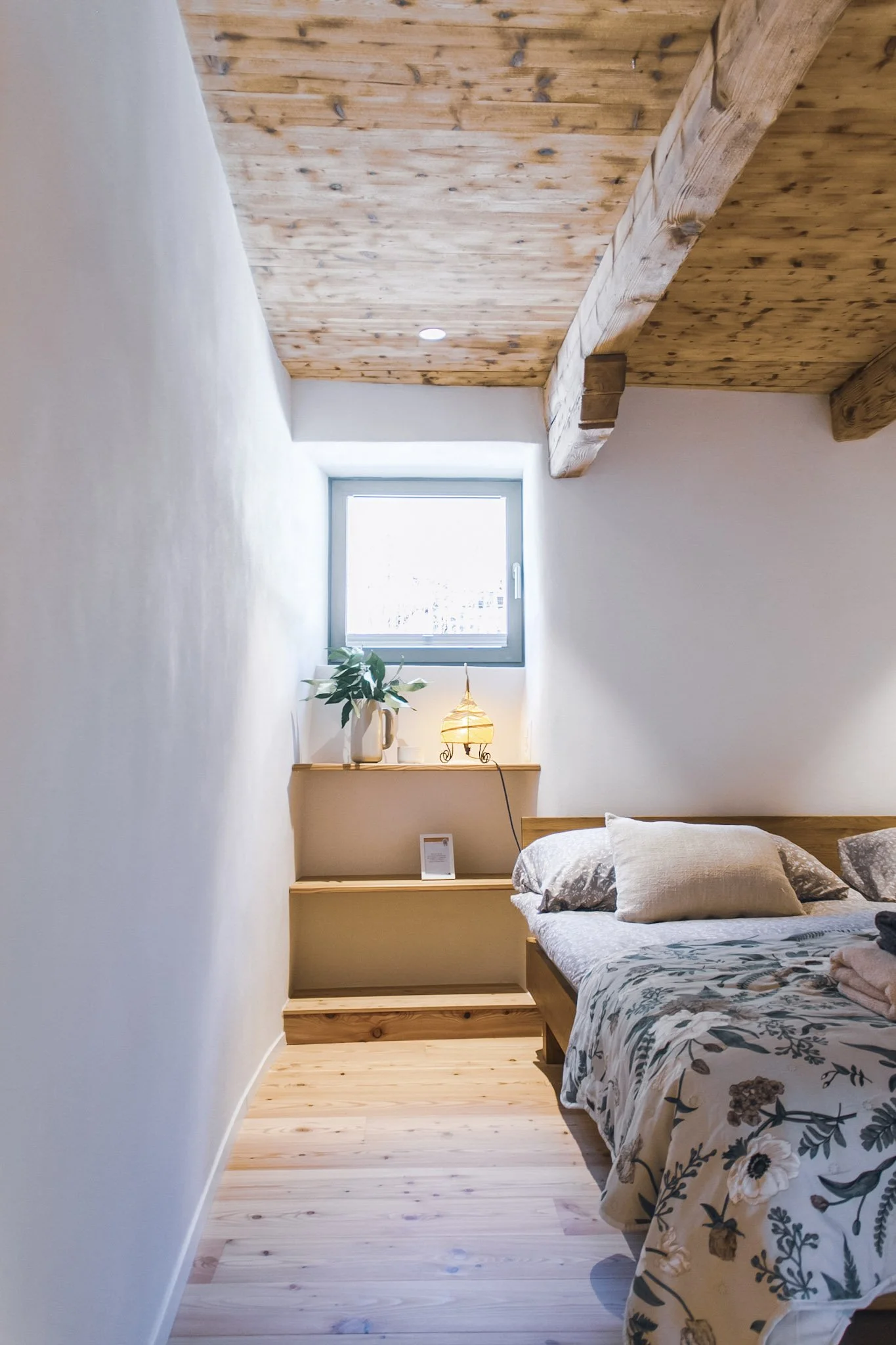 Room (15).jpg