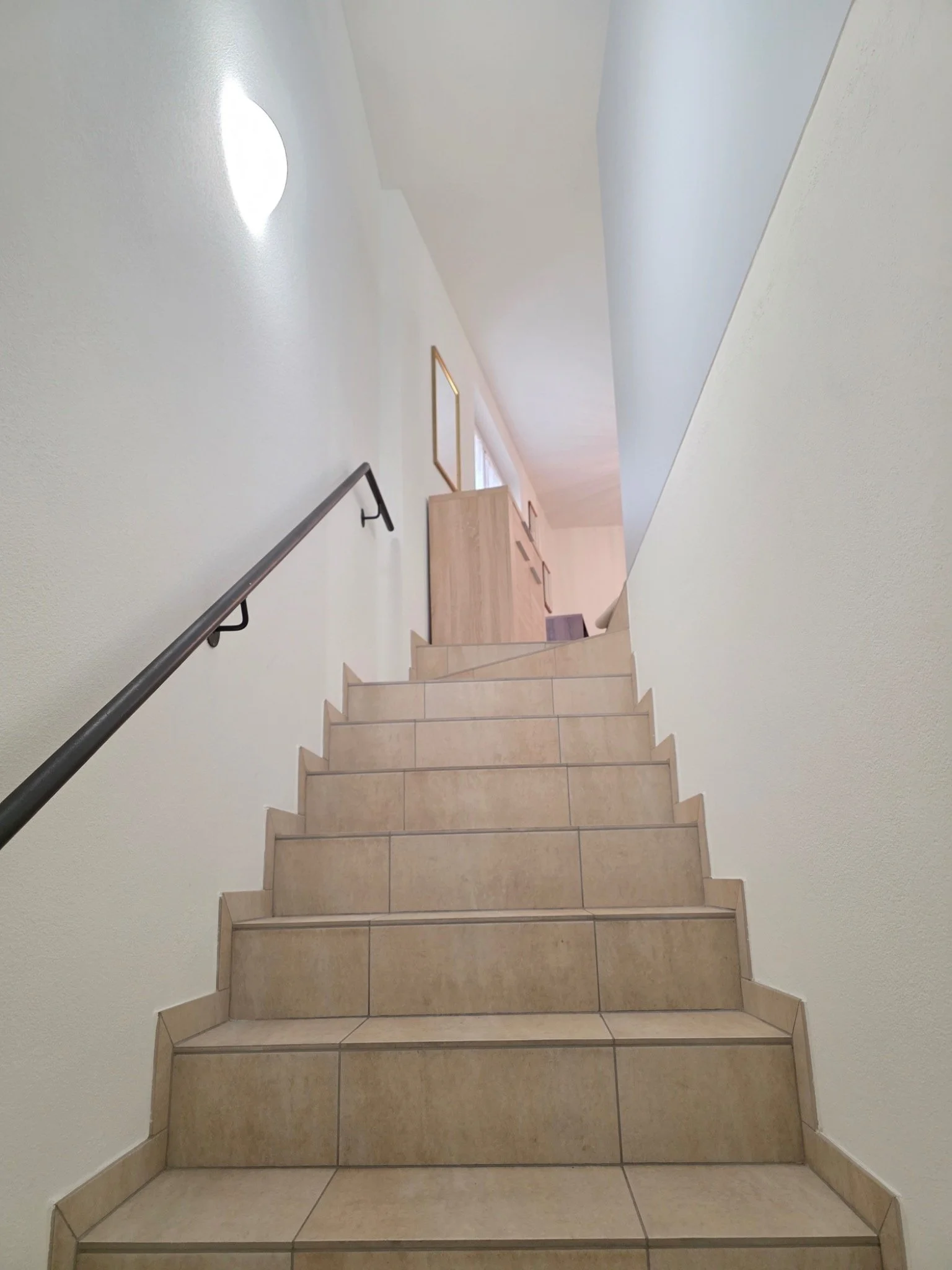 14 vert_converted.jpg