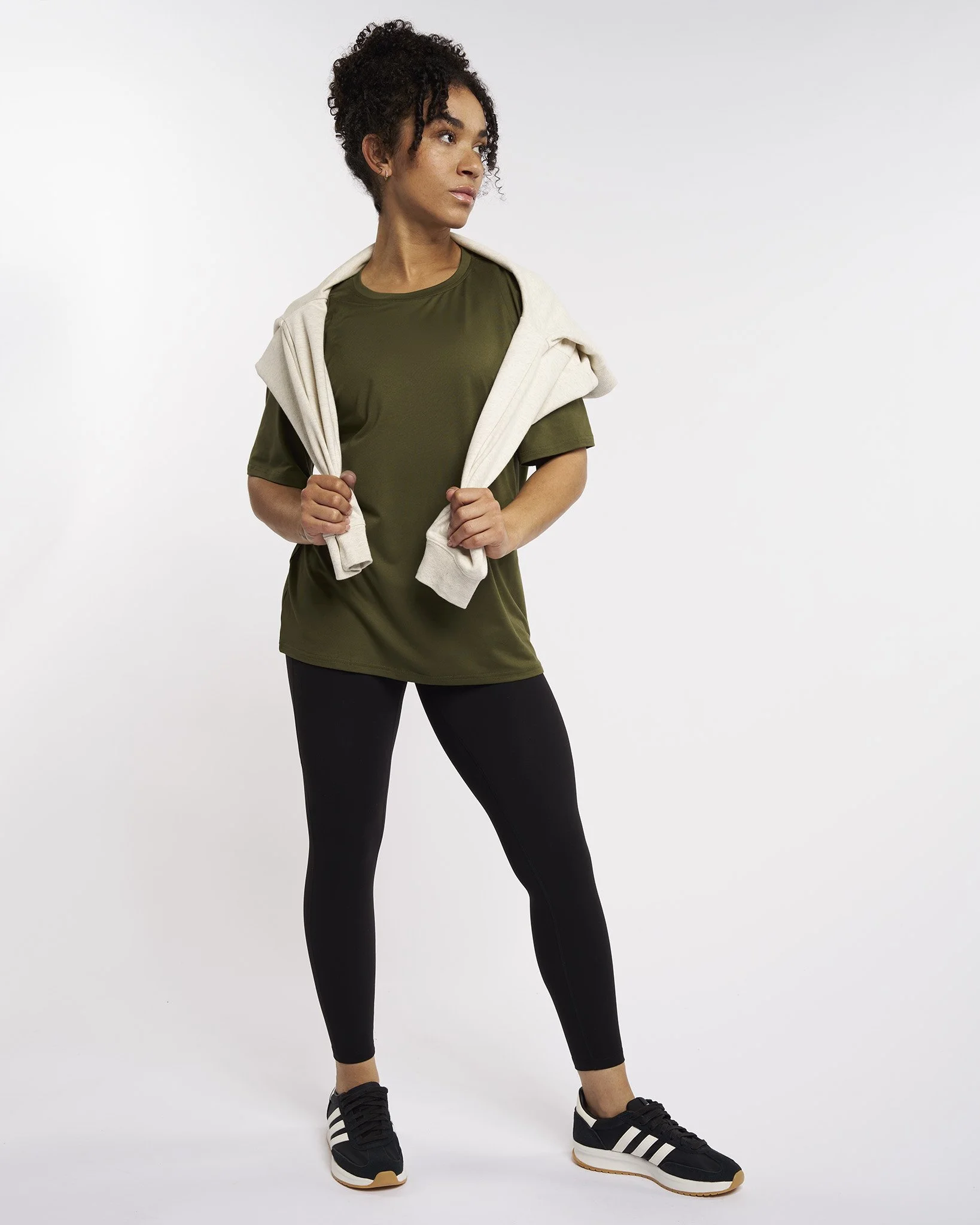 WTP017-Relaxed Short Sleeve T-Shirt_Olive Green_002.jpg