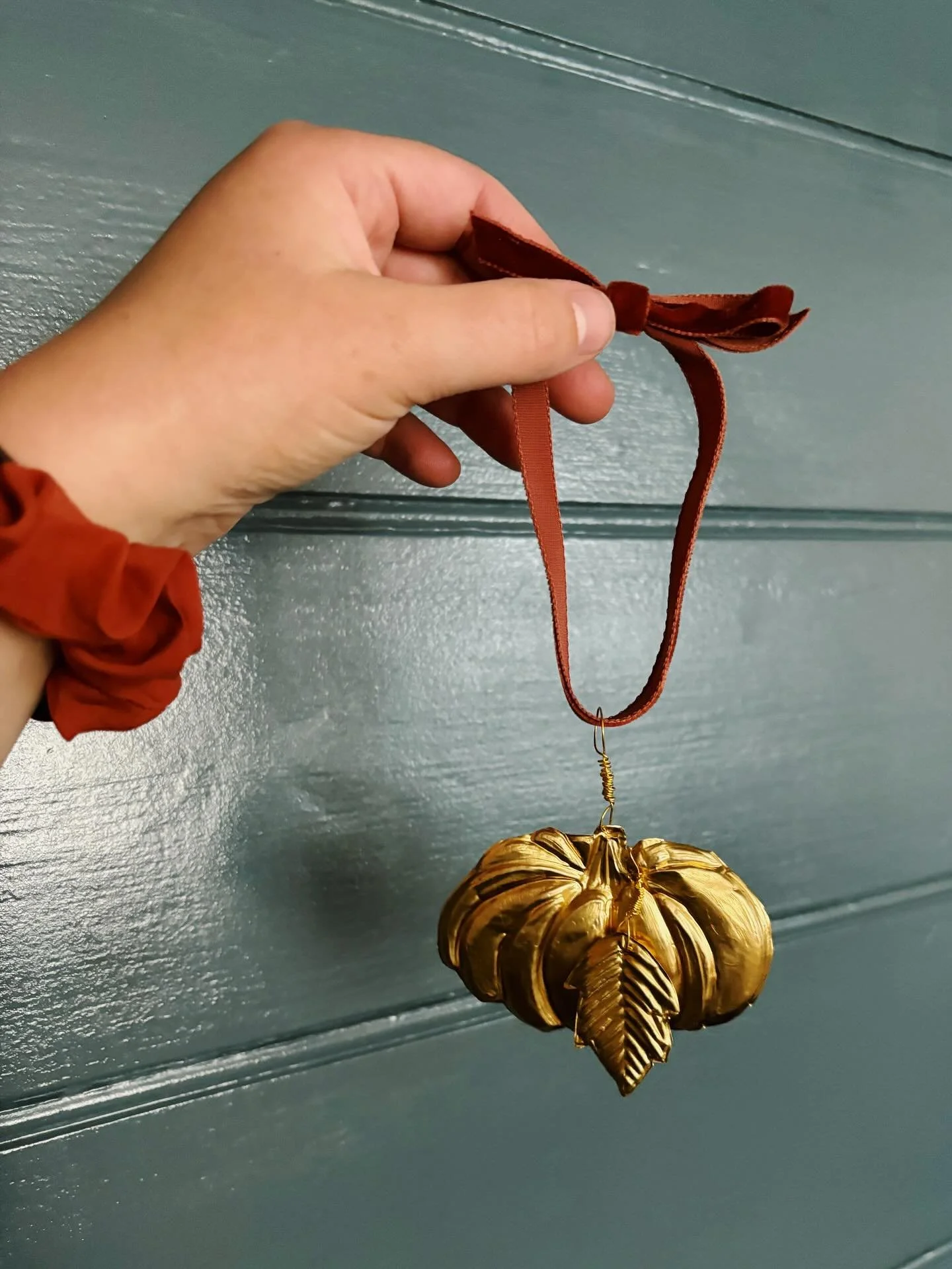 In just over a week, we&rsquo;ll be back at the idyllic Culford Village Hall &mdash; on Saturday 25th &amp; Sunday 26th October!
We&rsquo;re so excited to welcome an incredible line-up of local makers, including @ribbonandtin, who&rsquo;ll be bringin