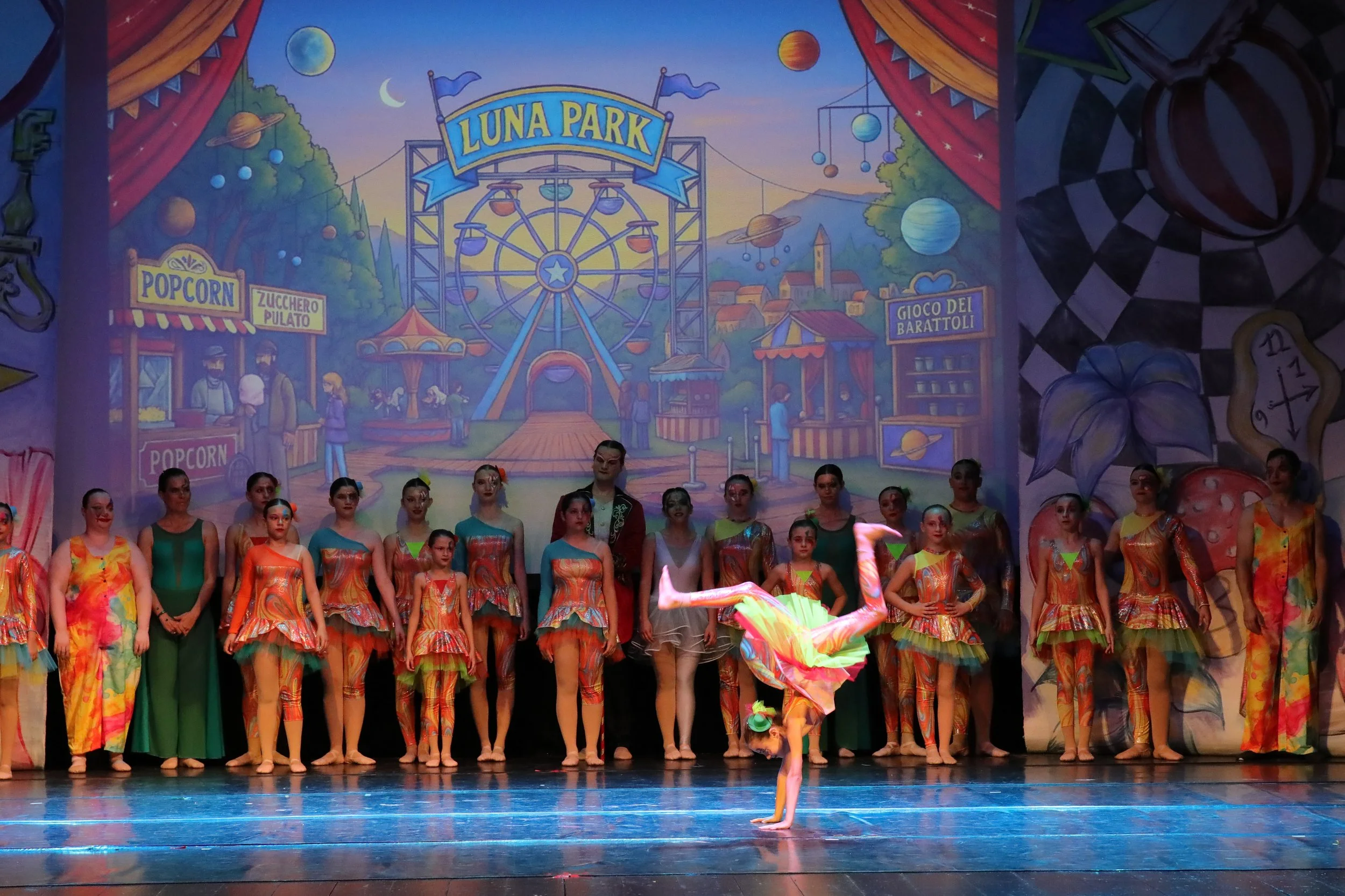 Acrobatica e Cerchio Aereo Bambini Laboratorio Danza ASD Legnano