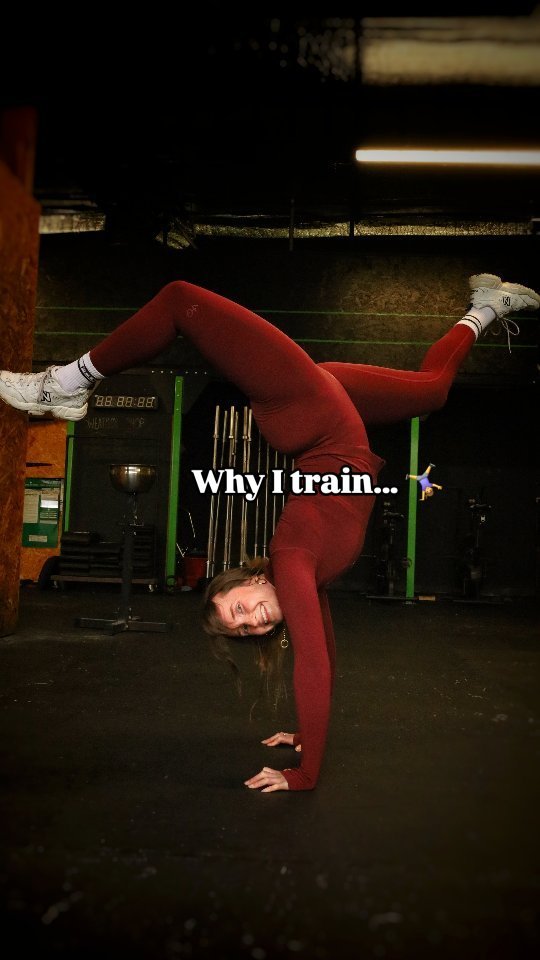 I train to feel strong, capable, and ready for LIFE.
Whether it’s handstands, dancing like a crazy lady whilst DJing, adventures, or just feeling good in my body- this is what it’s all for.
Movement is my foundation for freedom, fun, a