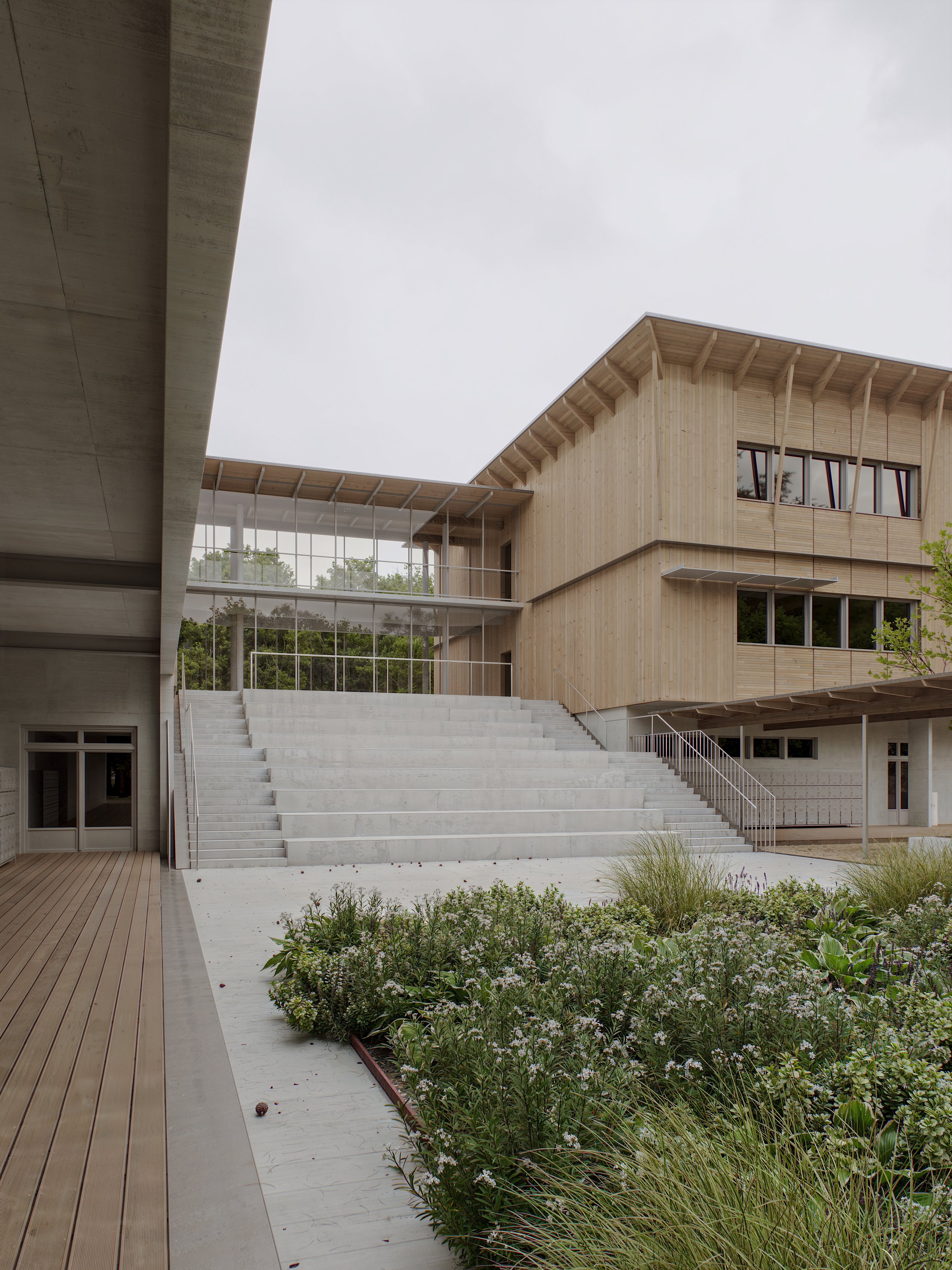 LBVISUALS_HIGH_SCHOOL_0010_PS.jpg