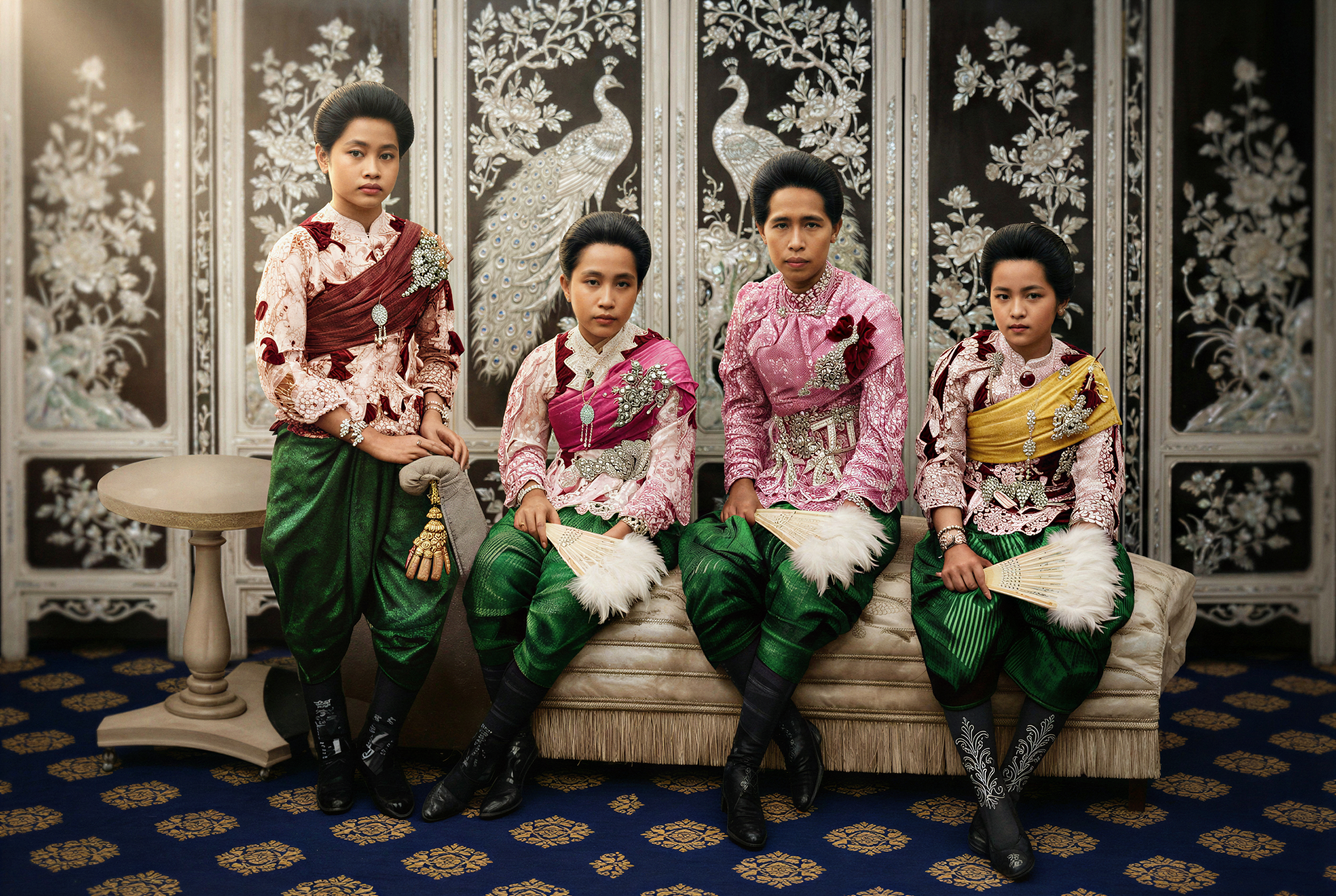 เจ้าคุณพระประยูรวงศ์ พร้อมทั้งพระเจ้าลูกเธอทั้งสามพระองค์