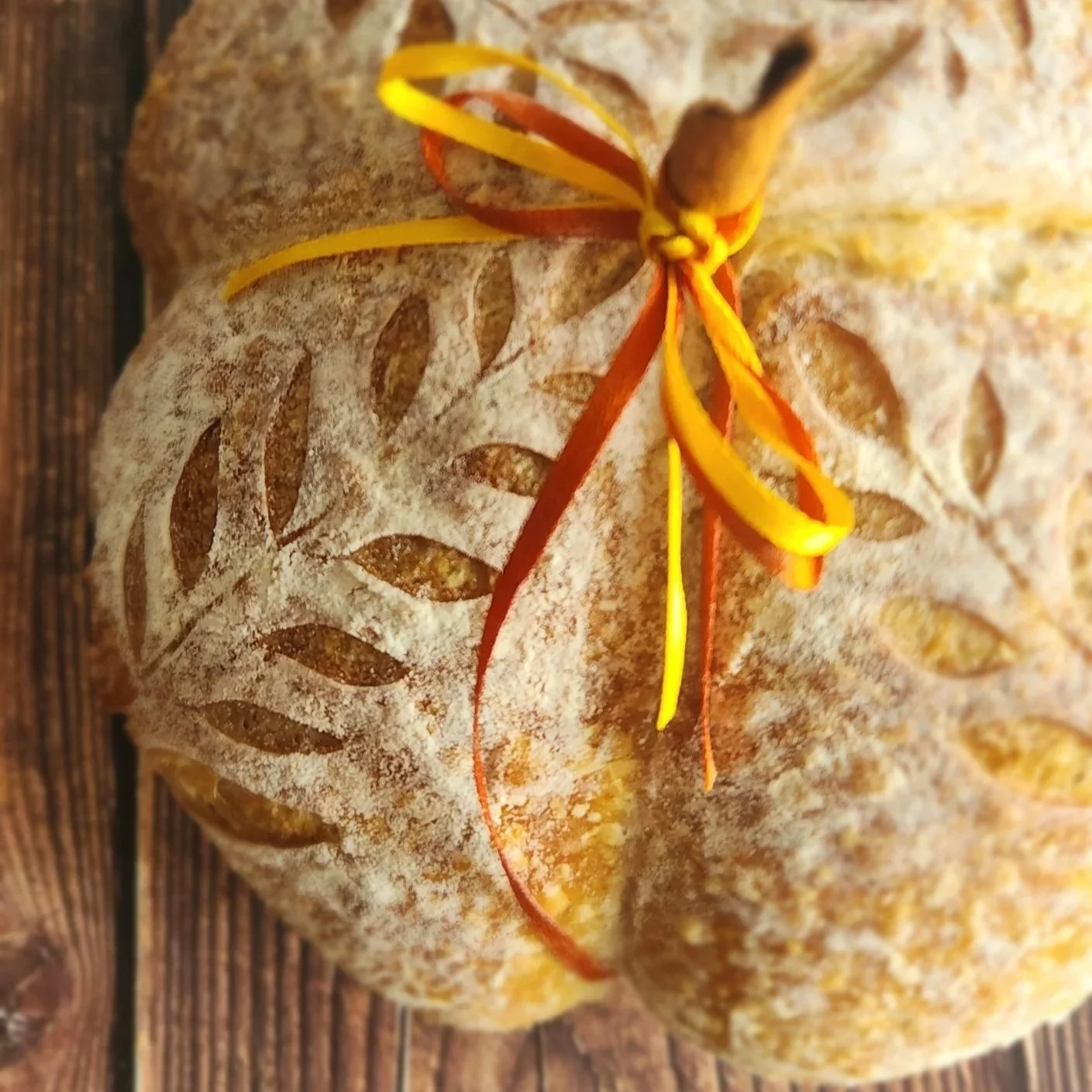 SM Pumpkin-Shaped Organic Sourdough