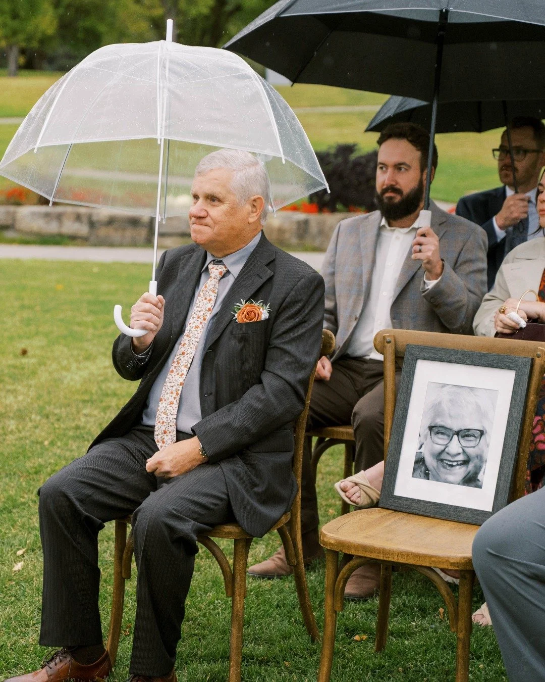 A clear umbrella.
Reserved seating.
A framed photo placed with intention.

The details you don&rsquo;t always notice are often the ones that matter most.

Good coordination isn&rsquo;t loud &mdash; it protects the moments that carry meaning.

Inquiri