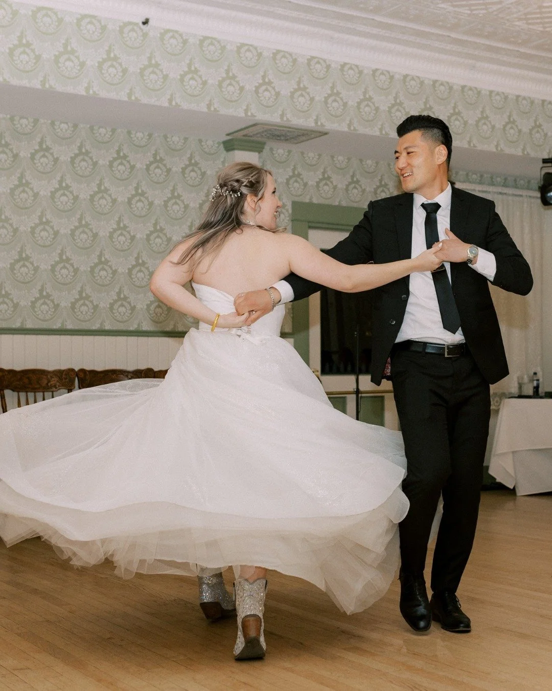 The first dance is often one of the few moments during the reception when everything slows down for a minute.

Just the two of you, taking in everything the day has been.

Thoughtful coordination allows couples to fully experience moments like this &