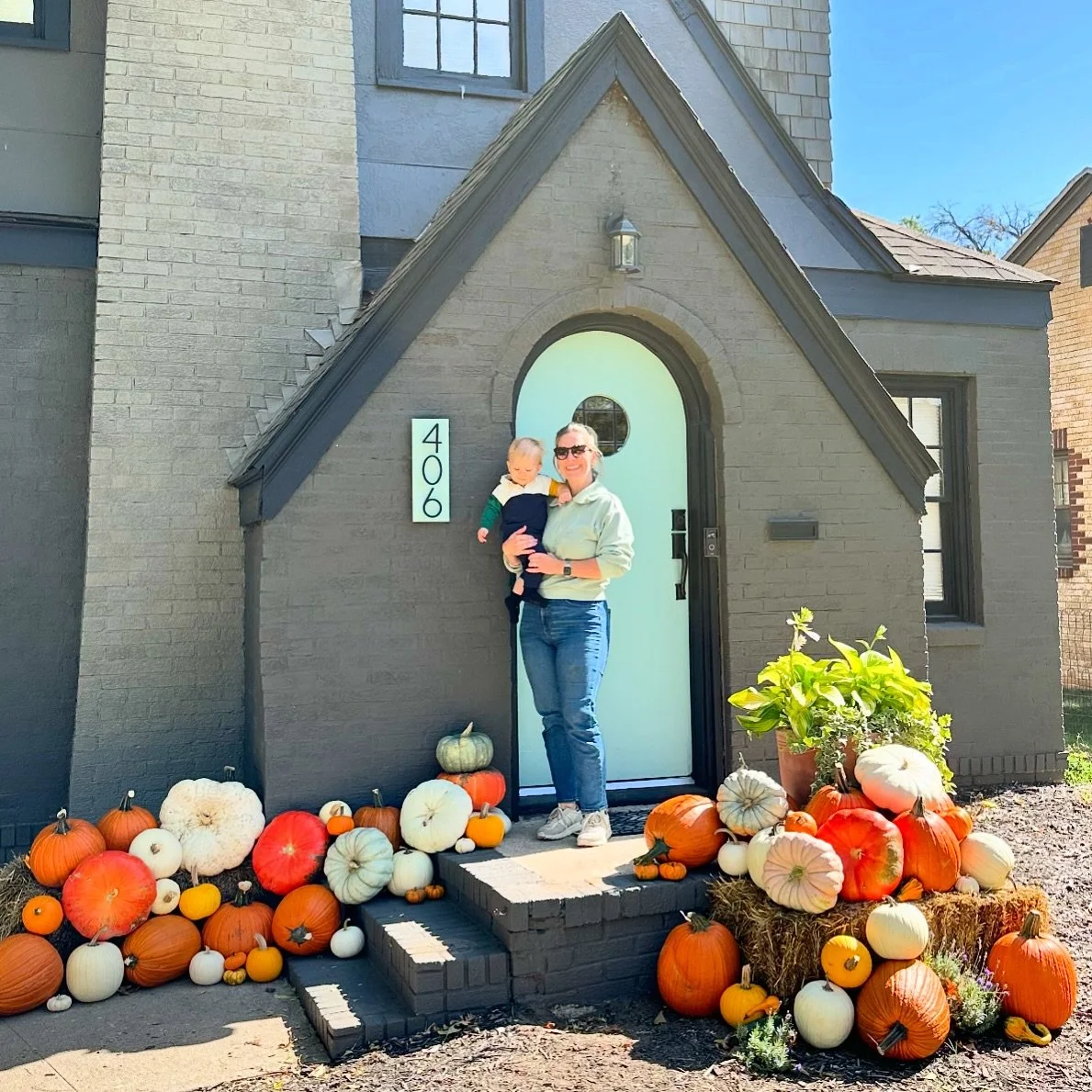 Got to create this beautiful display for this perfect College Hill house today! Love how it turned out!