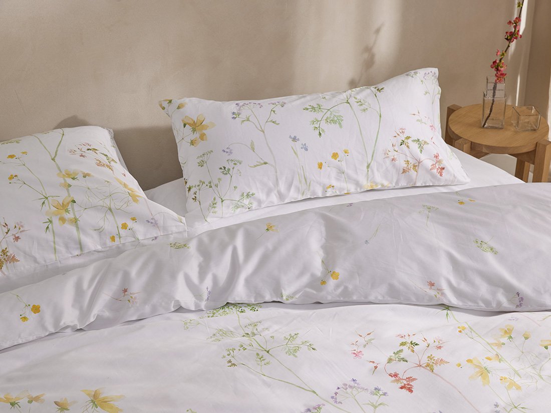 mood-pillowcase-cotton-sateen-wild-flowers.jpg