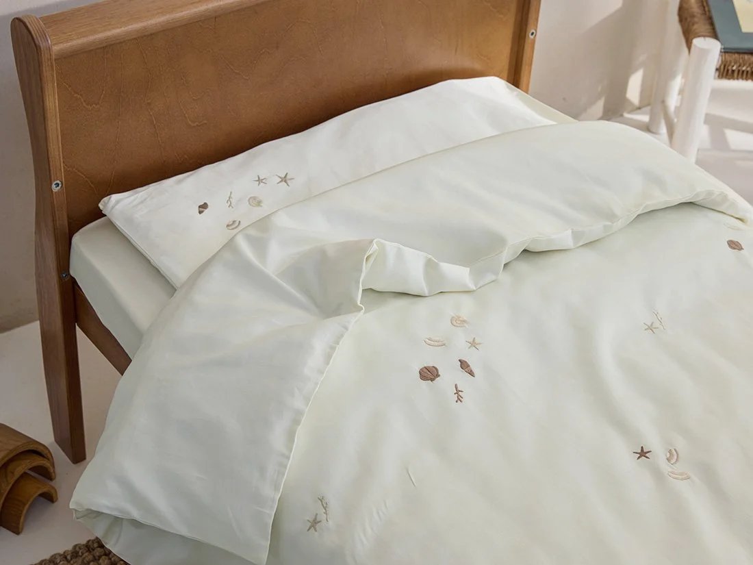 mood-child-duvet-cover-cotton-sateen-warm-white-seashell-1.jpg