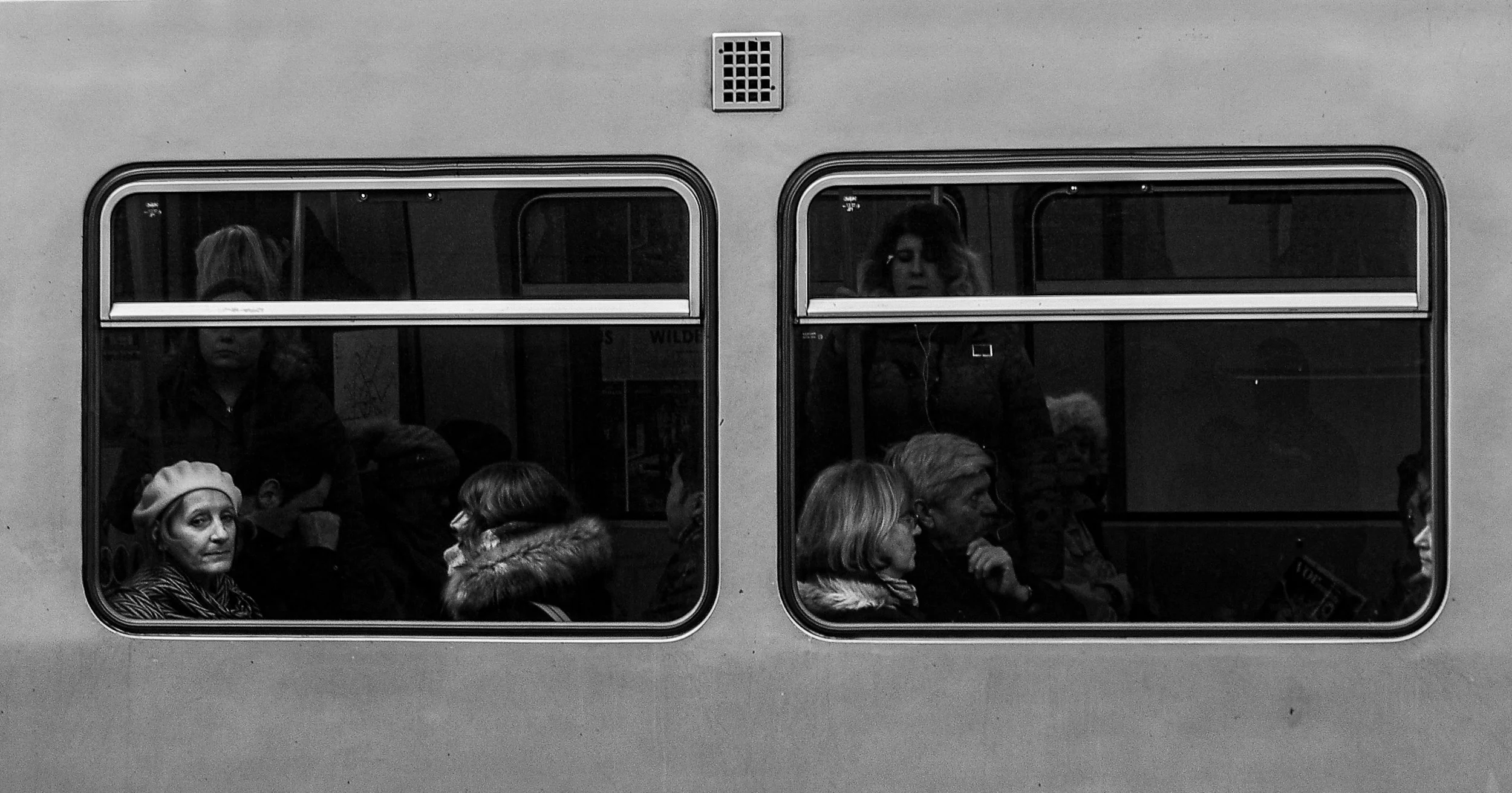 Vienna Subway 10000.jpg