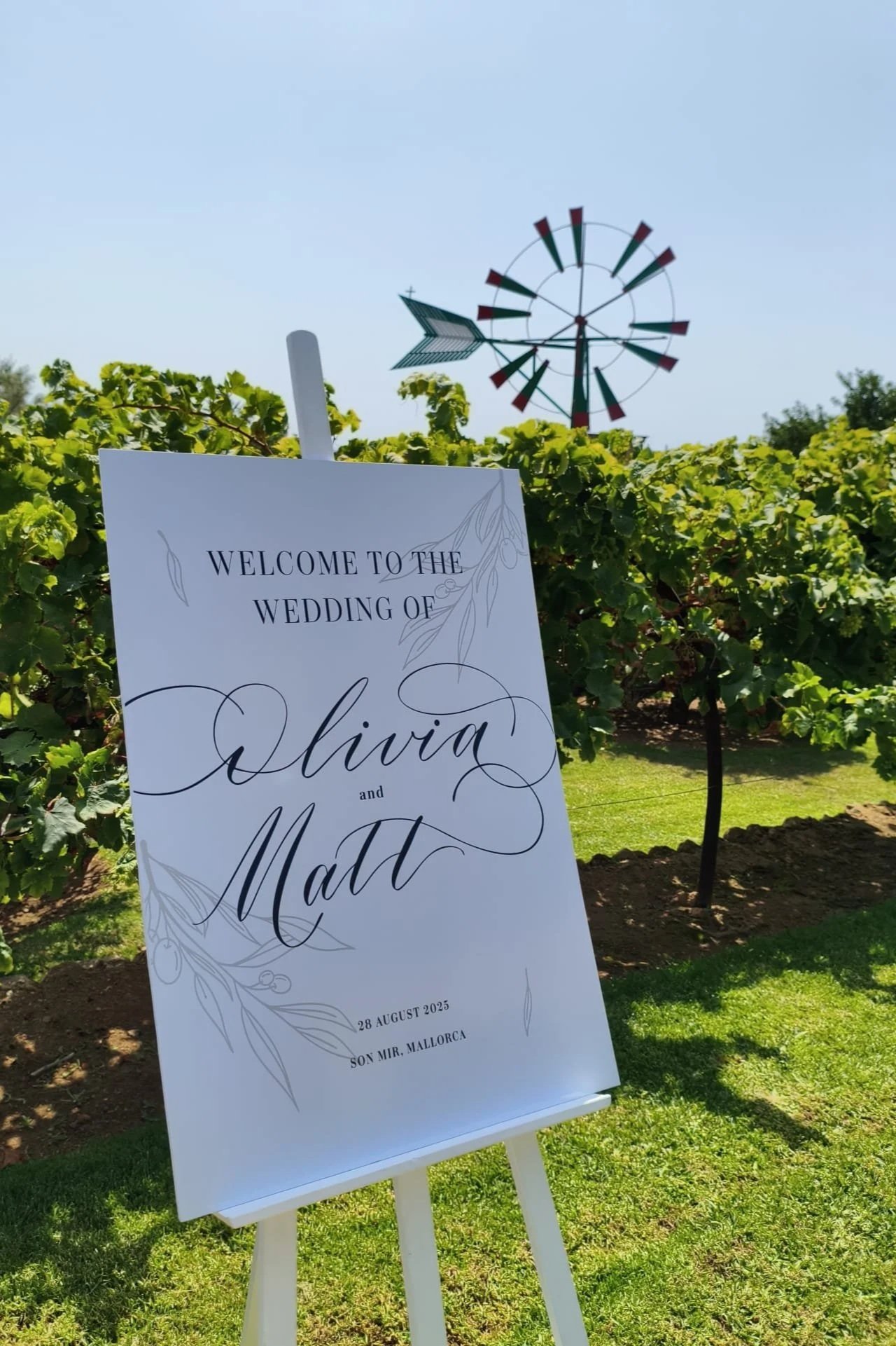 Mallorca wedding signage. Wedding calligraphy