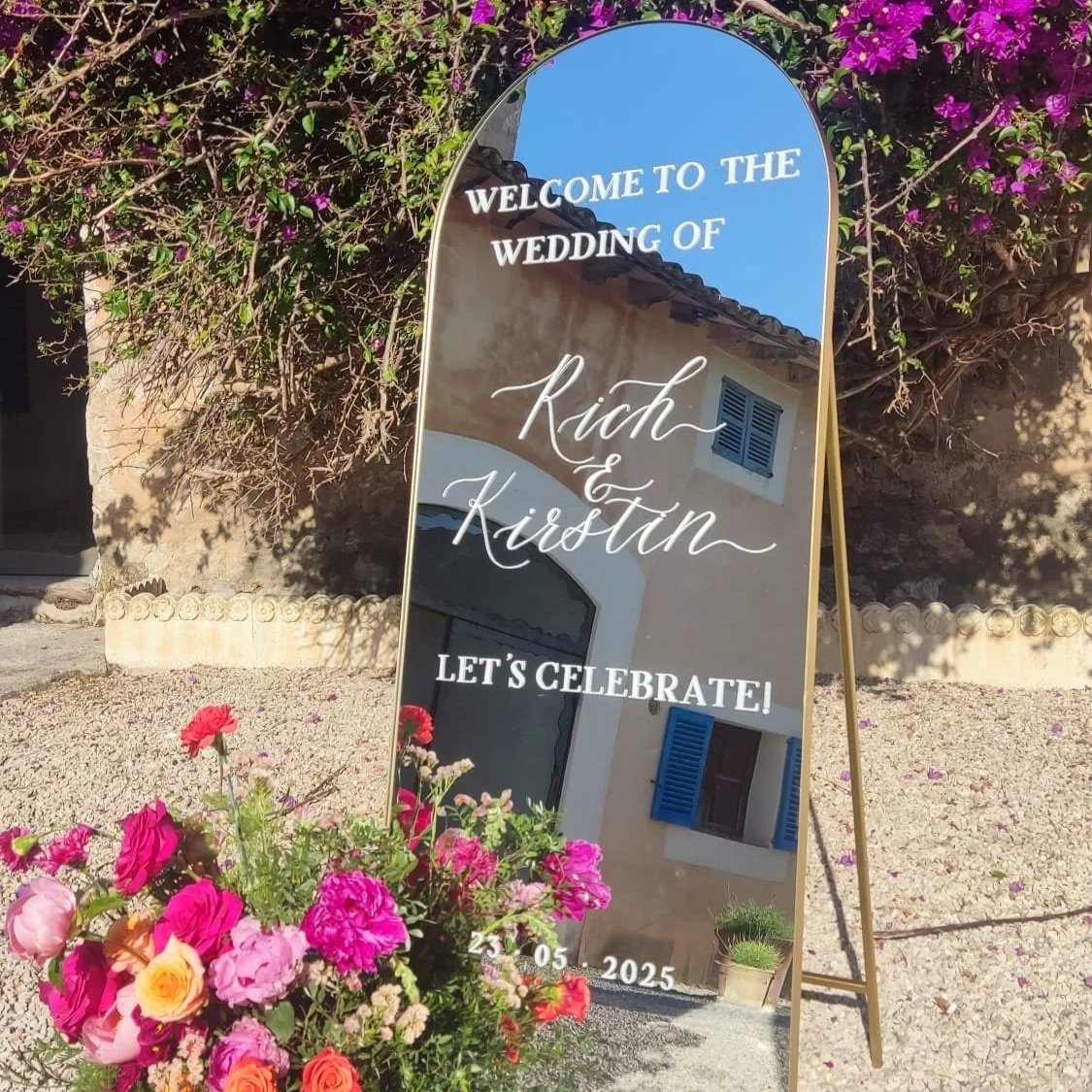 Gold welcome mirror painted by hand