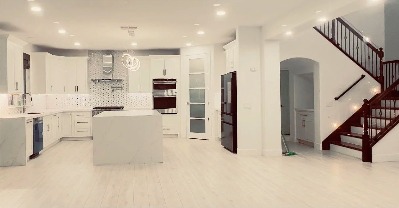Kitchen+1.jpg