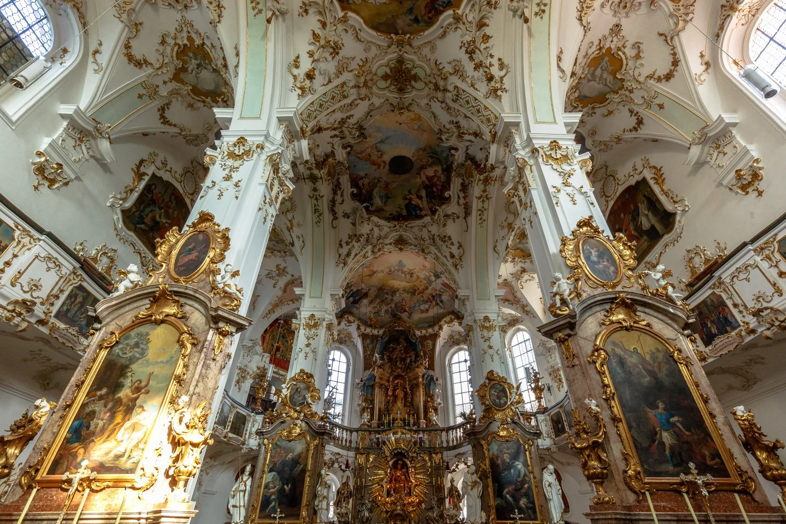 P19C7702.jpg