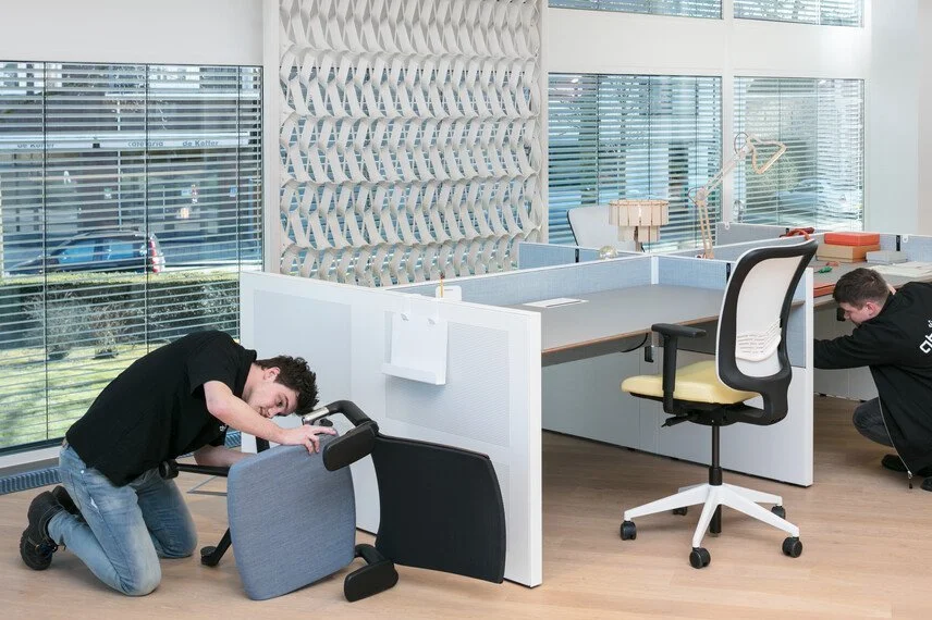 Onderhoud aan kantoormeubels